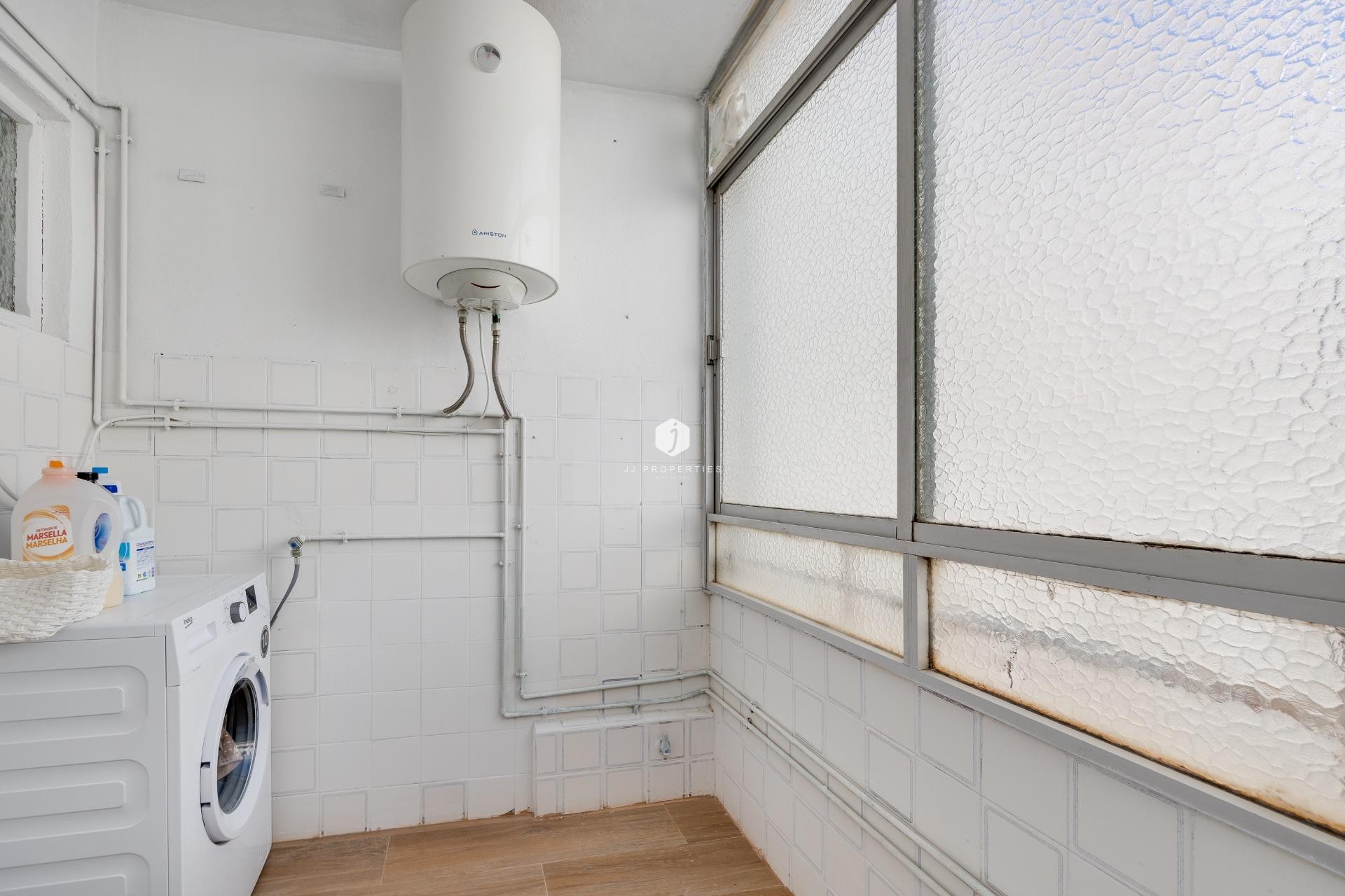 Segunda mano - Apartamento / piso -
Torrevieja - Centro