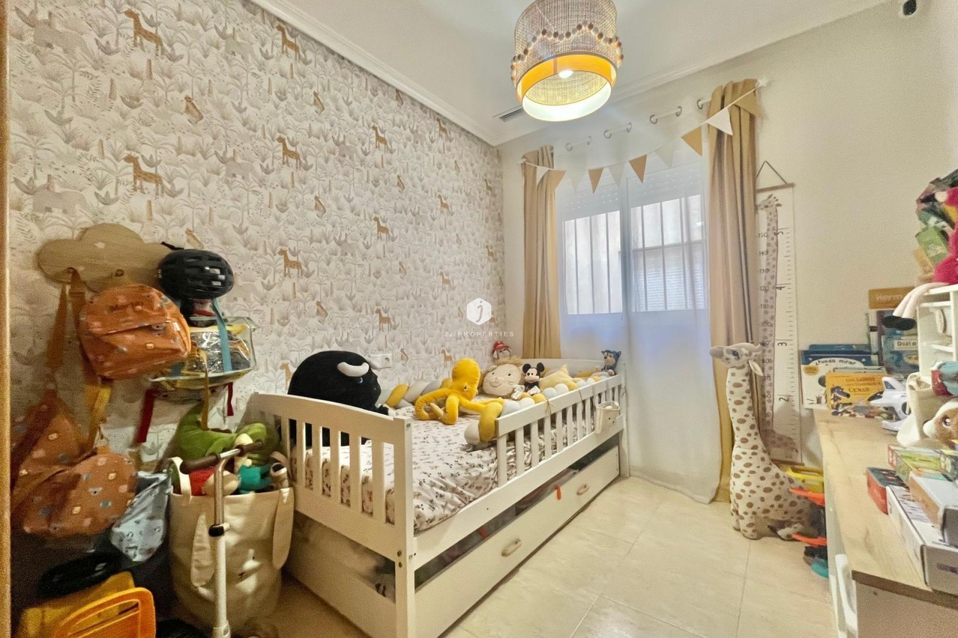 Segunda mano - Apartamento / piso -
Torrevieja - Centro