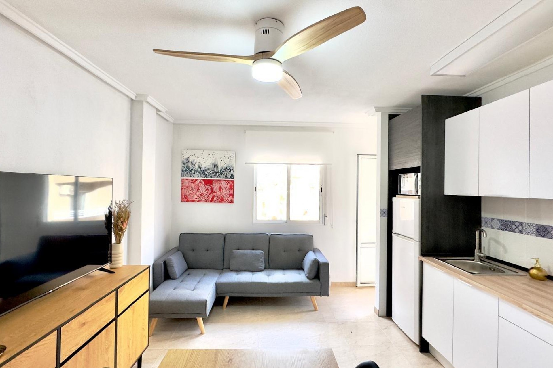 Segunda mano - Apartamento / piso -
Torrevieja - Centro