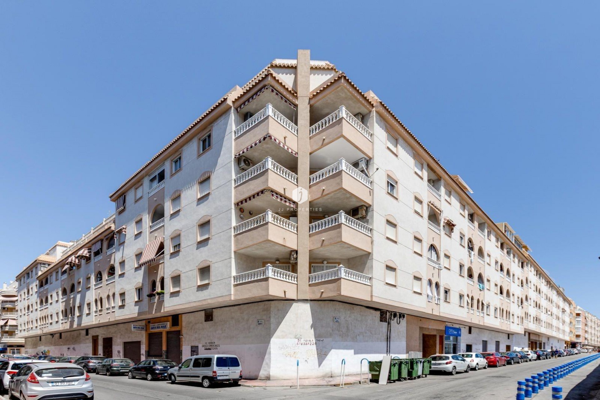 Segunda mano - Apartamento / piso -
Torrevieja - Centro