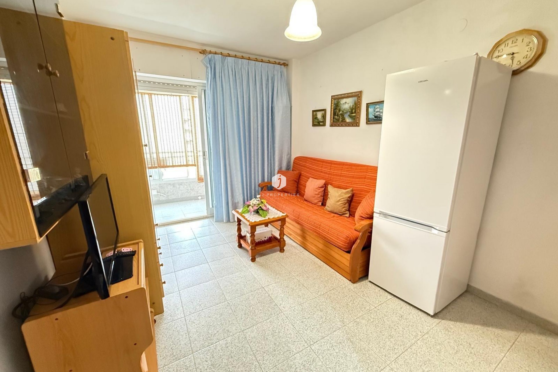 Segunda mano - Apartamento / piso -
Torrevieja - Centro