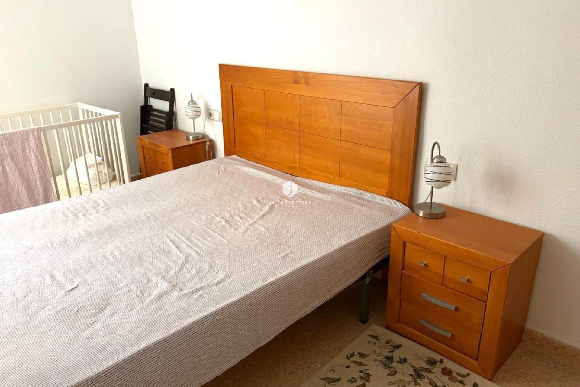 Segunda mano - Apartamento / piso -
Torrevieja - Centro