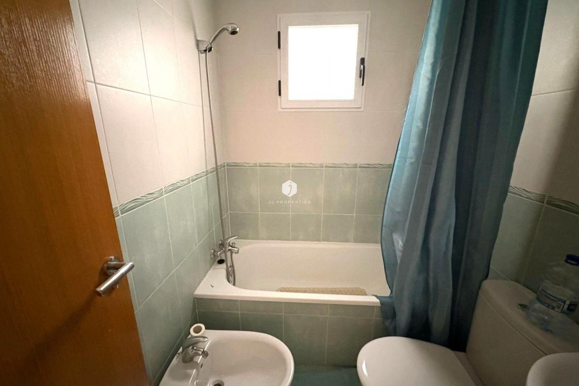 Segunda mano - Apartamento / piso -
Torrevieja - Centro