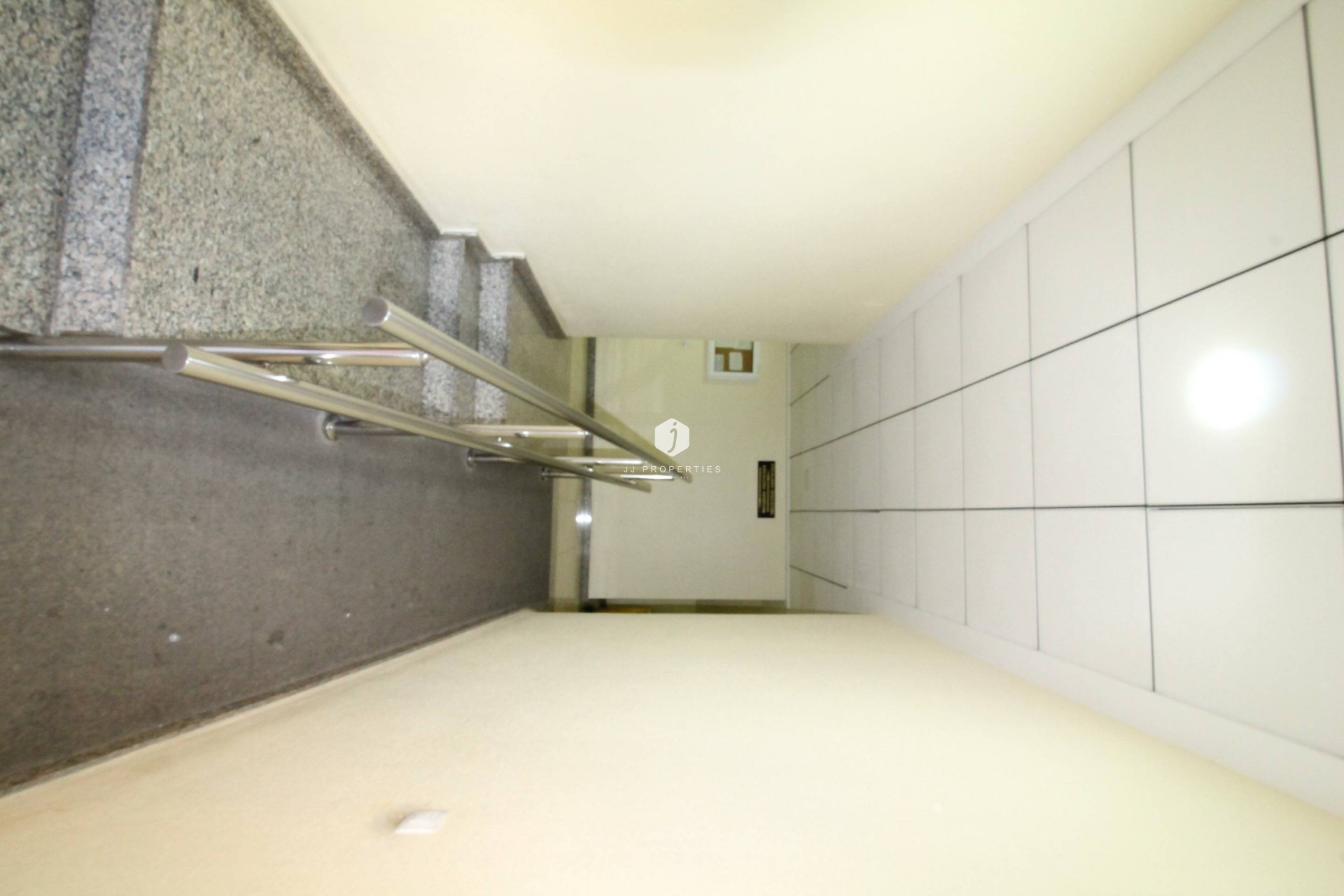 Segunda mano - Apartamento / piso -
Torrevieja - Centro