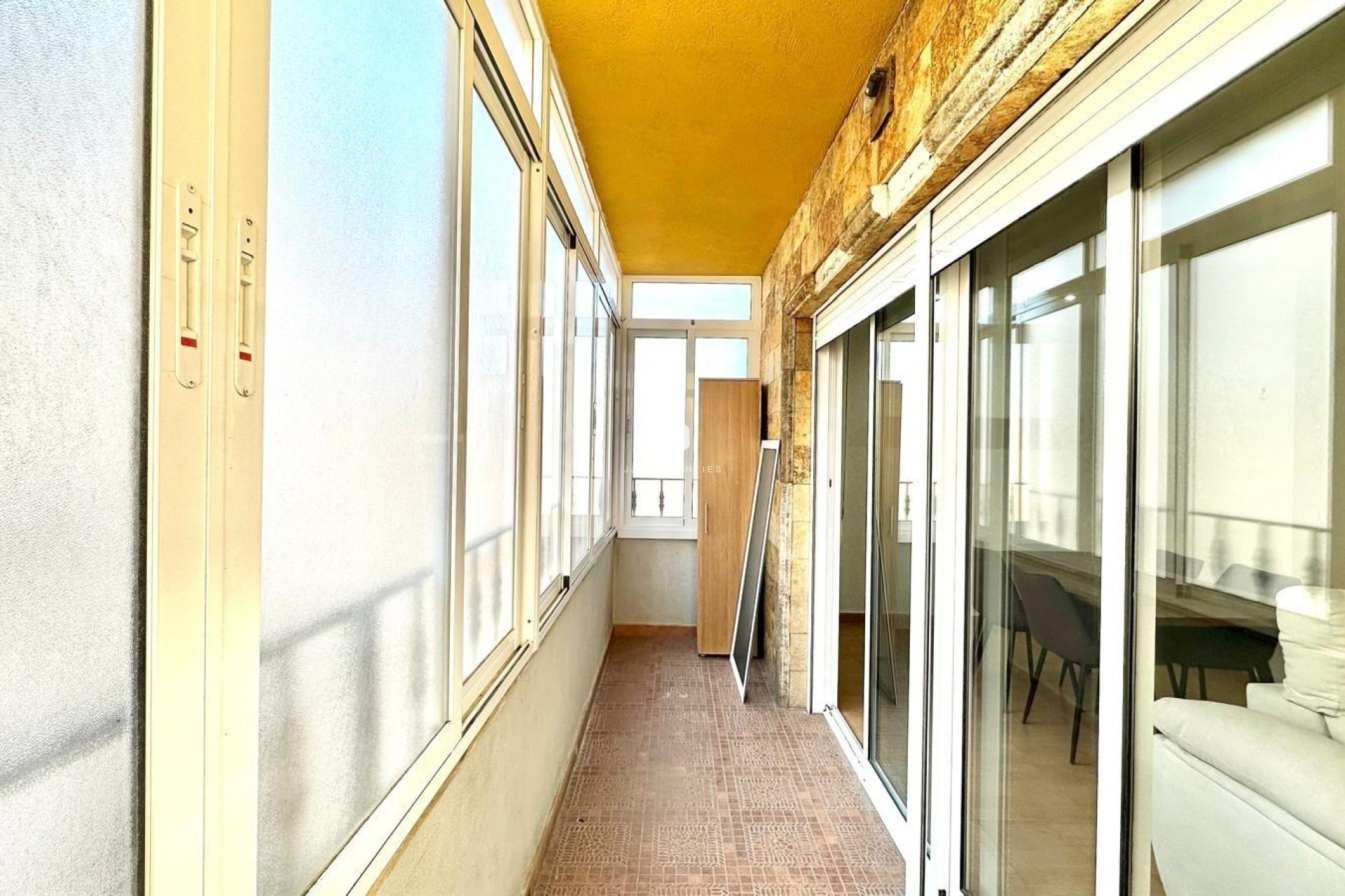 Segunda mano - Apartamento / piso -
Torrevieja - Centro