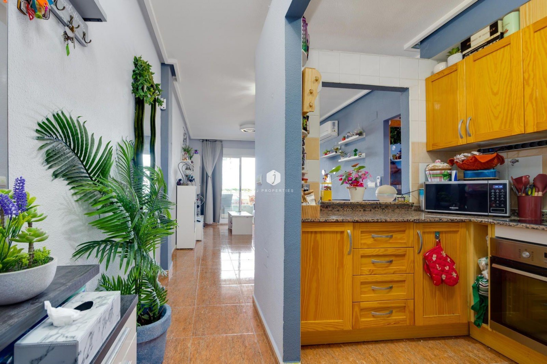 Segunda mano - Apartamento / piso -
Torrevieja - Centro