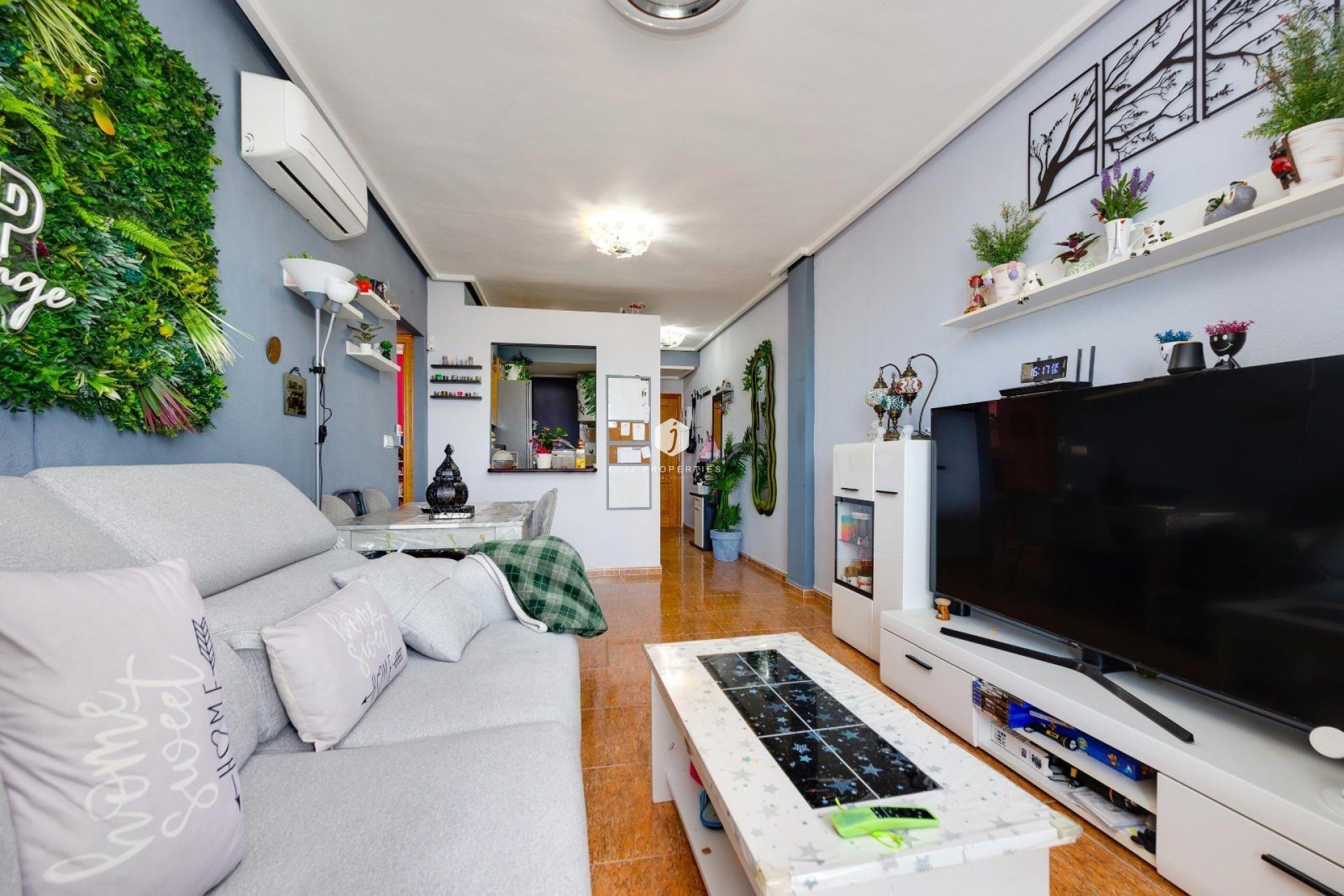 Segunda mano - Apartamento / piso -
Torrevieja - Centro