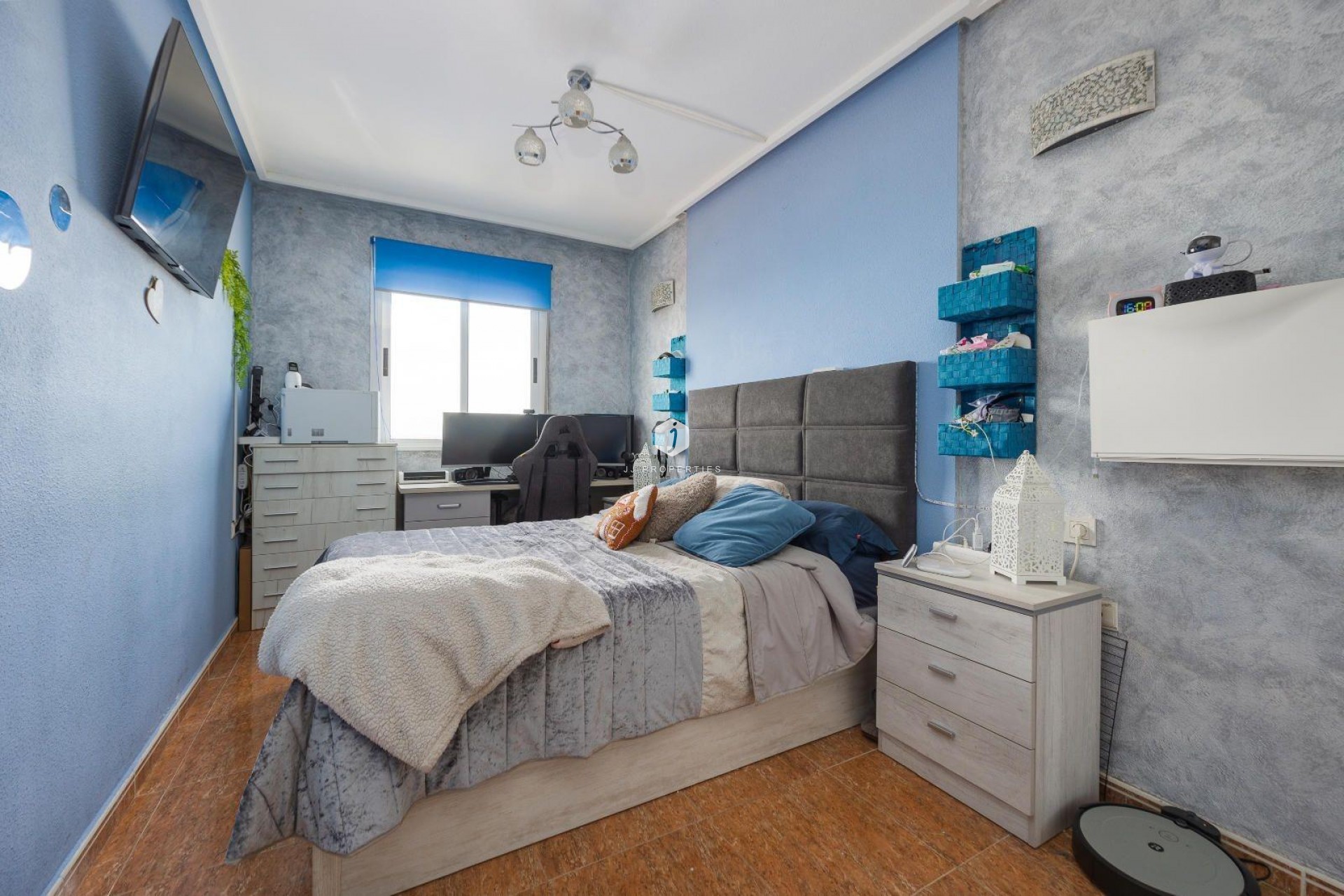 Segunda mano - Apartamento / piso -
Torrevieja - Centro