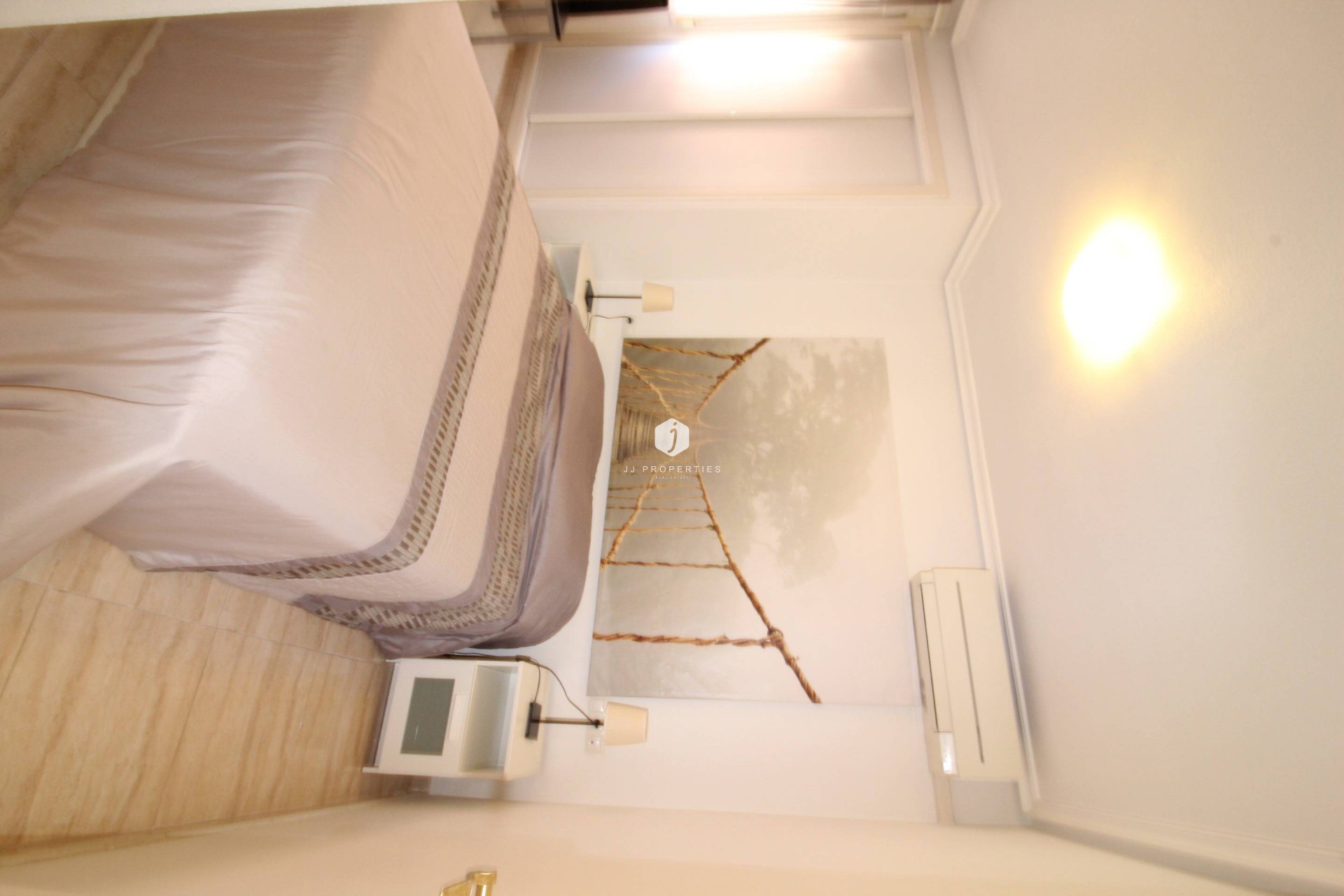 Segunda mano - Apartamento / piso -
Torrevieja - Centro