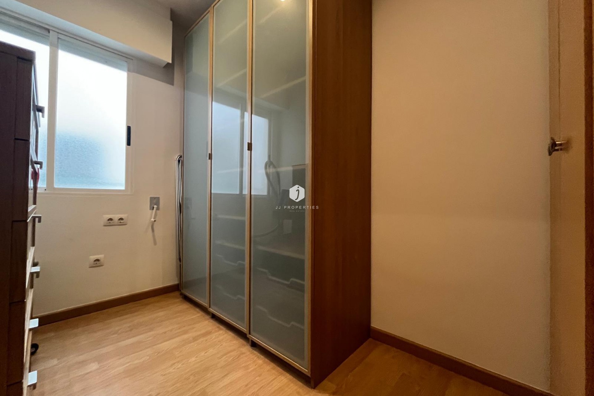 Segunda mano - Apartamento / piso -
Torrevieja - Centro