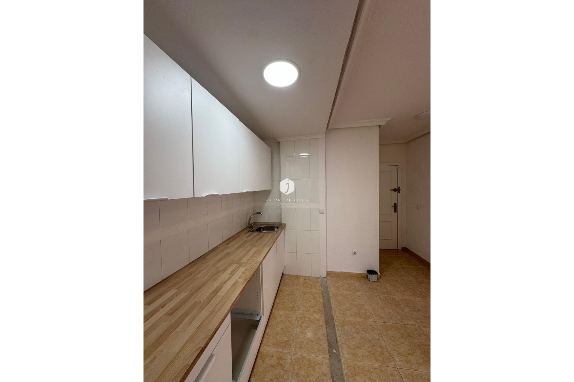 Segunda mano - Apartamento / piso -
Torrevieja - Centro