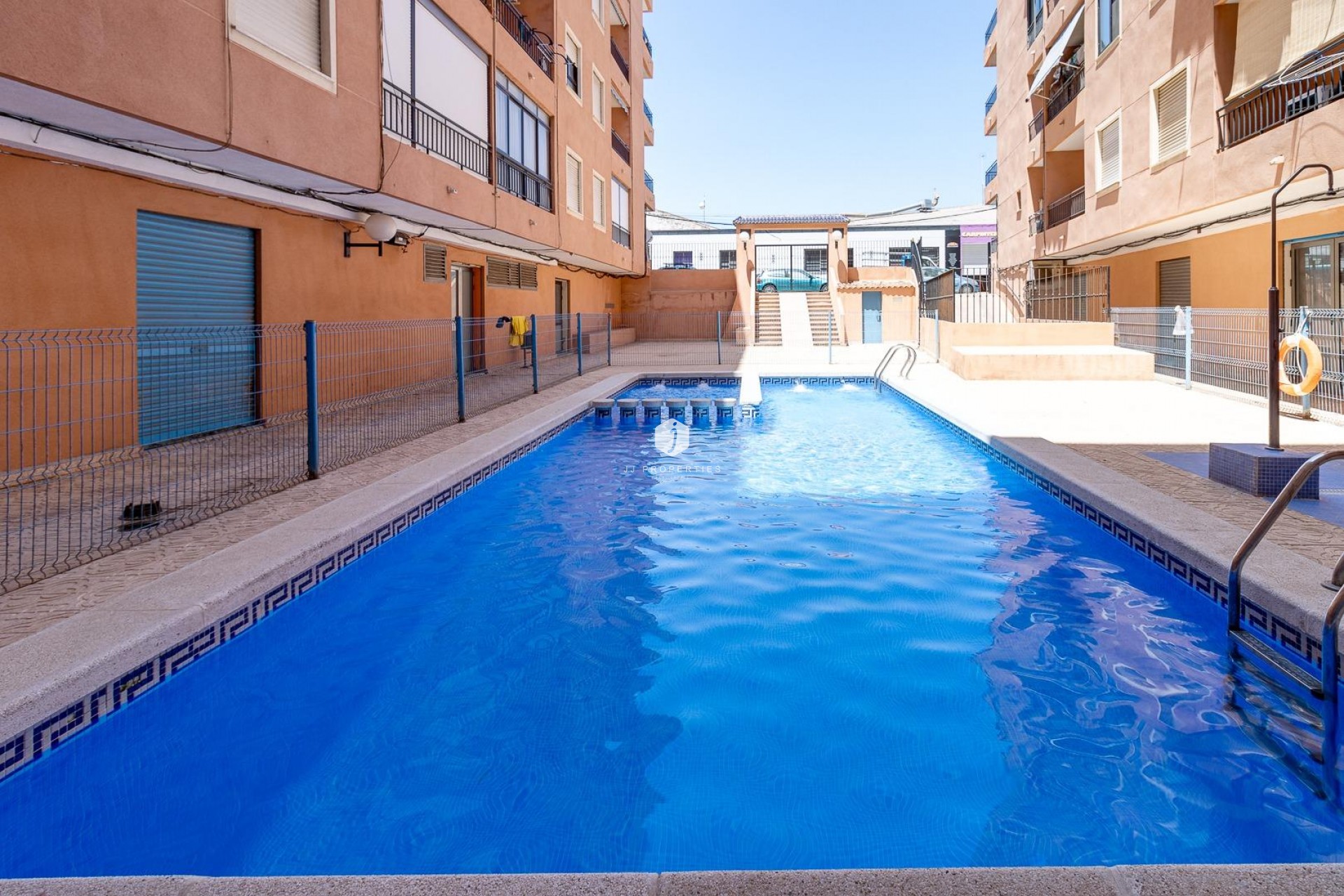 Segunda mano - Apartamento / piso -
Torrevieja - Centro