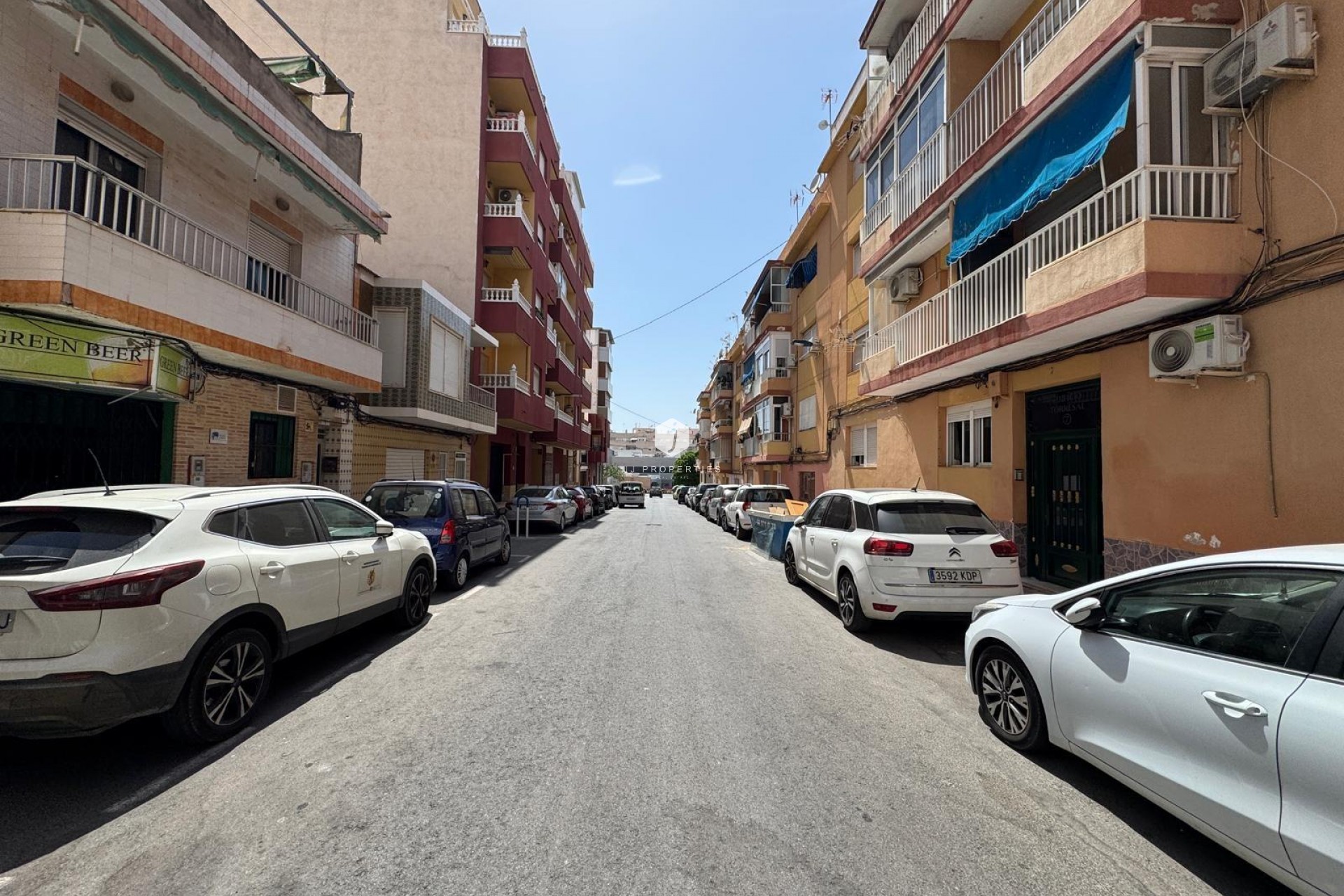 Segunda mano - Apartamento / piso -
Torrevieja - Centro