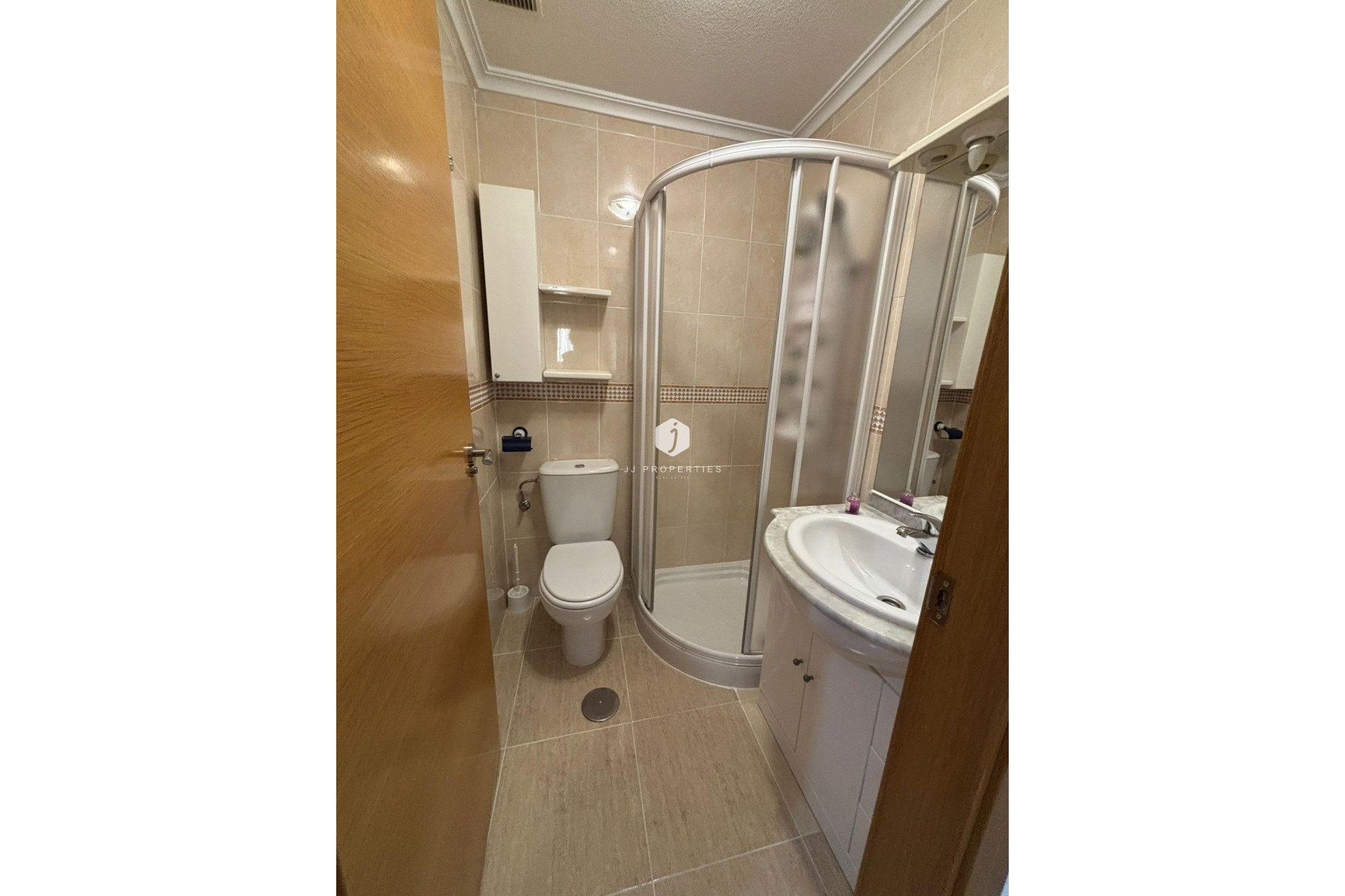 Segunda mano - Apartamento / piso -
Torrevieja - Centro