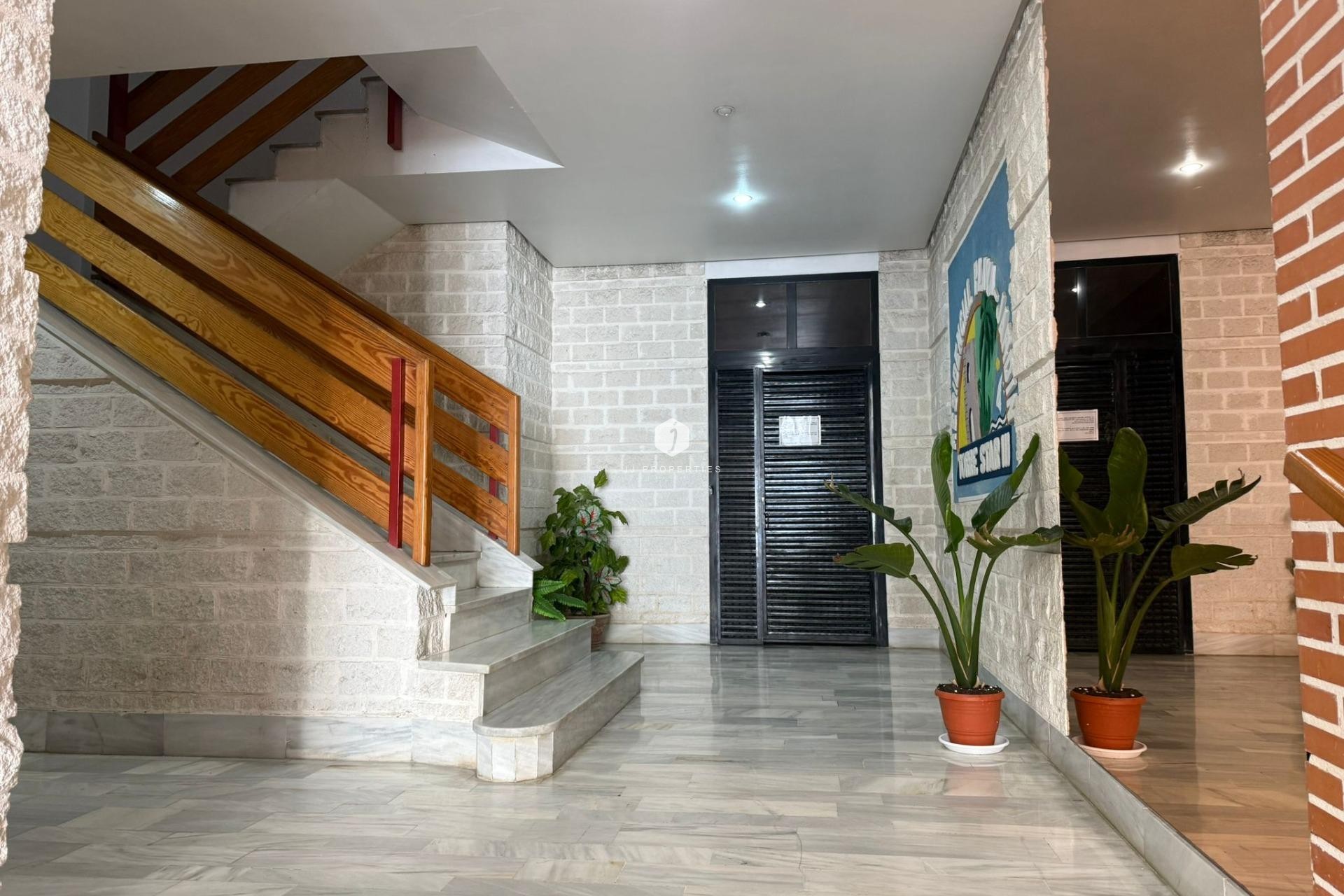 Segunda mano - Apartamento / piso -
Torrevieja - Centro