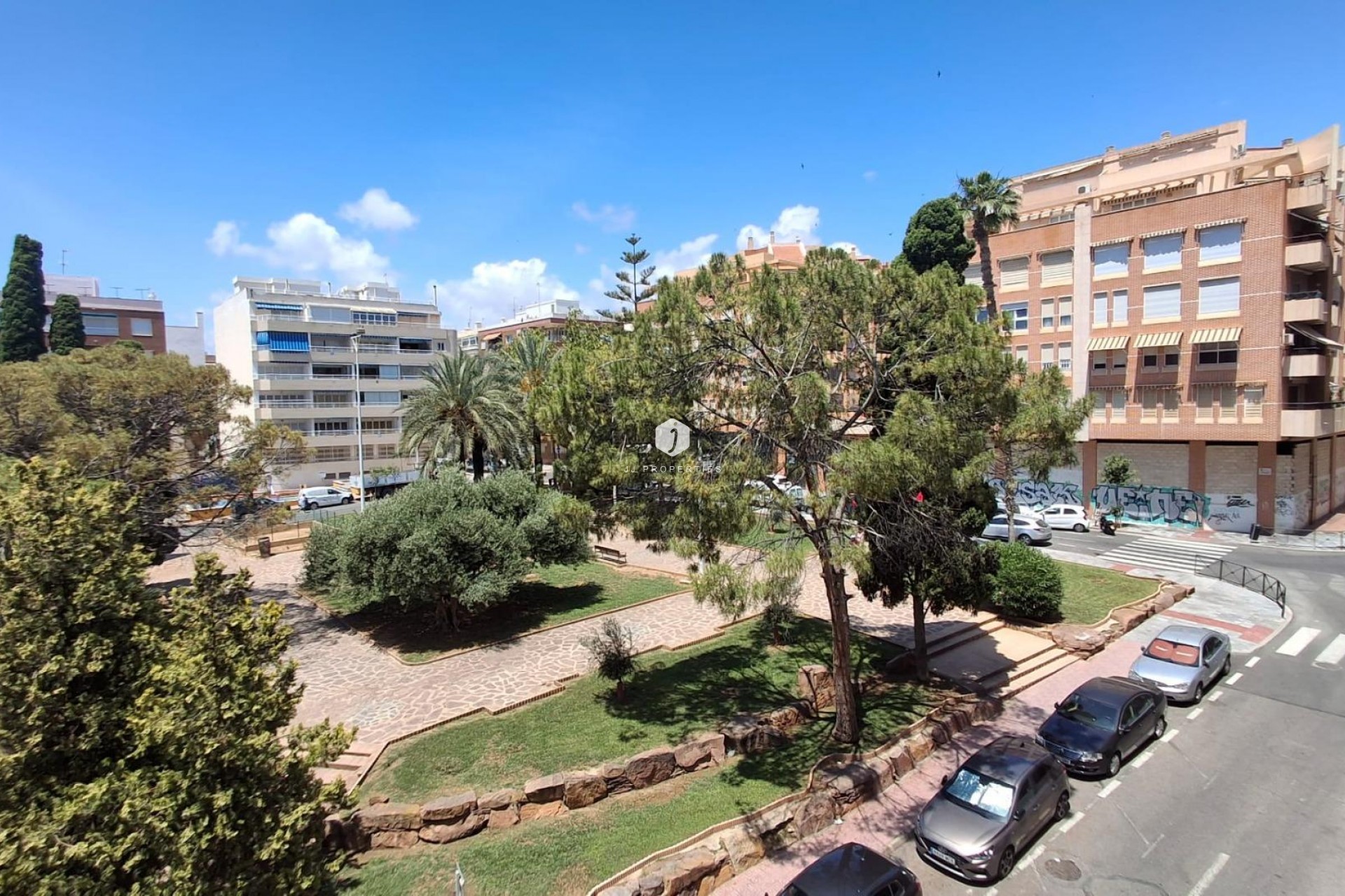 Segunda mano - Apartamento / piso -
Torrevieja - Centro