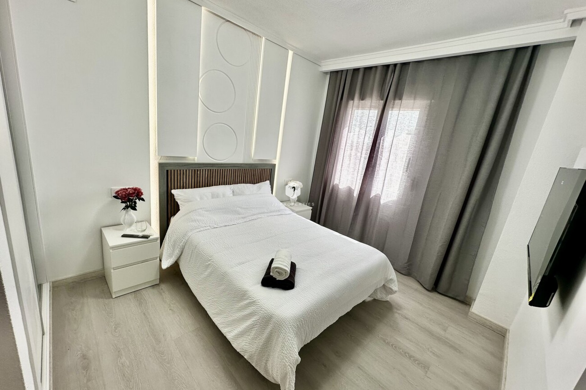 Segunda mano - Apartamento / piso -
Torrevieja - Centro