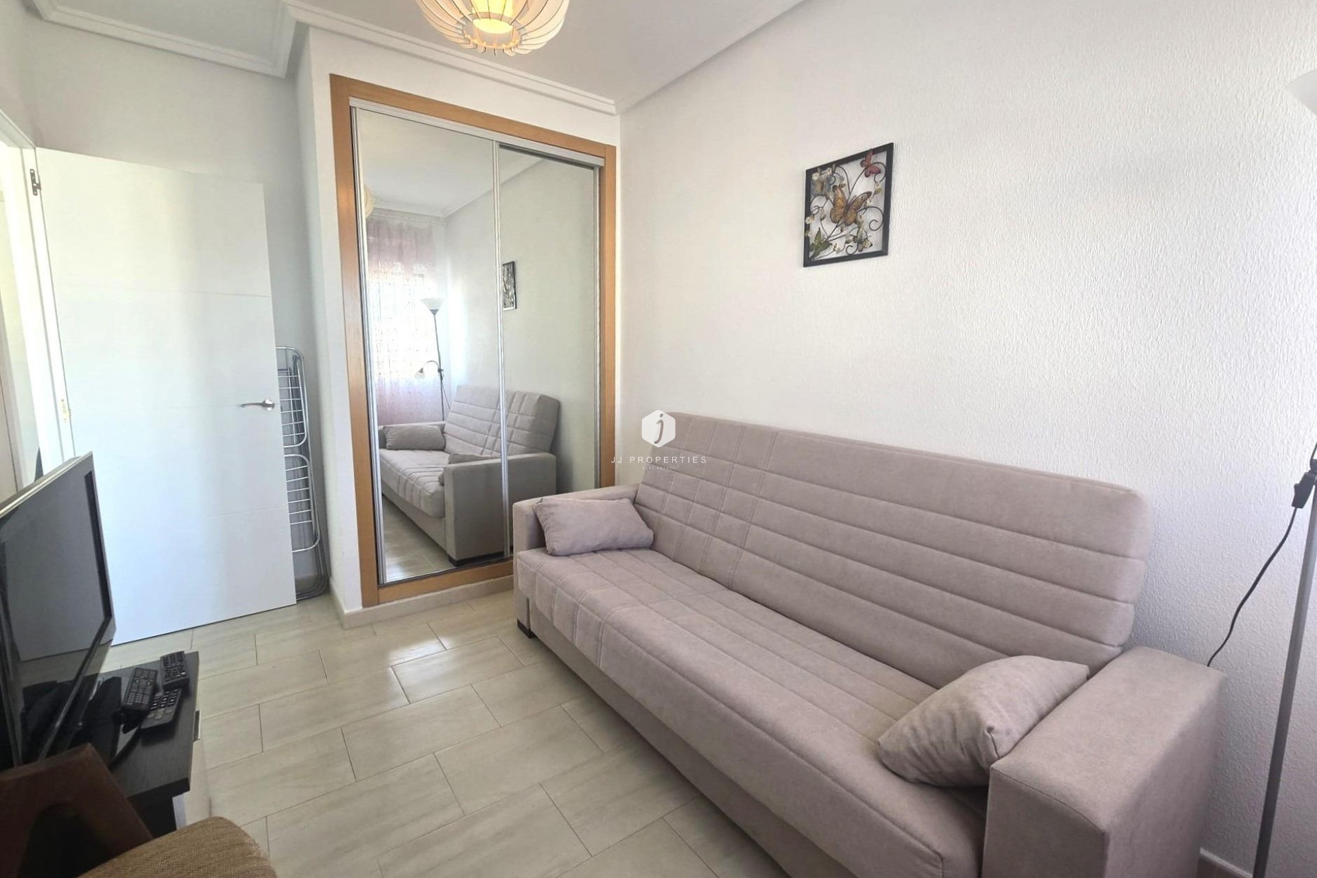 Segunda mano - Apartamento / piso -
Torrevieja - Centro