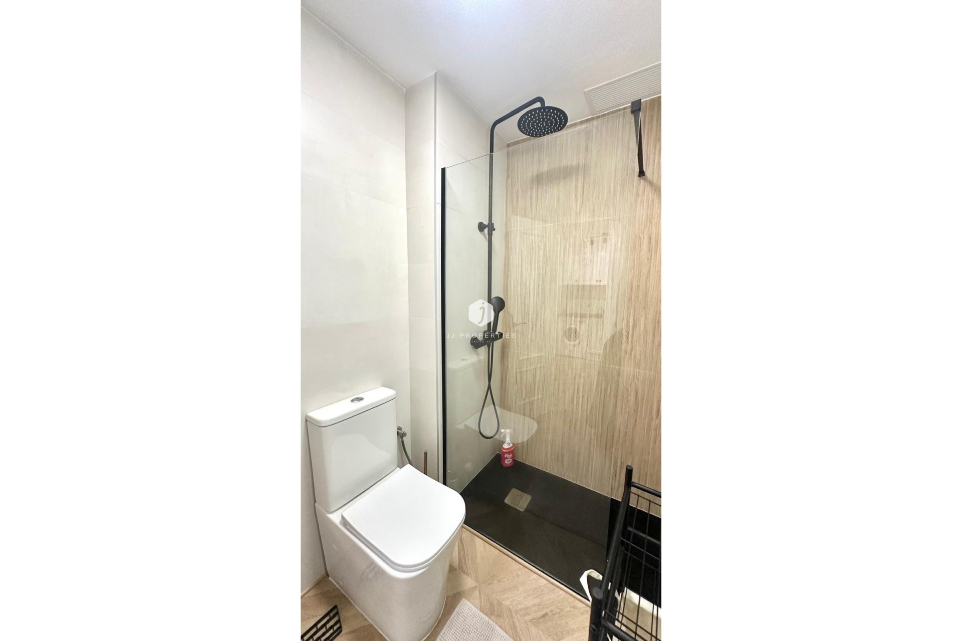 Segunda mano - Apartamento / piso -
Torrevieja - Centro