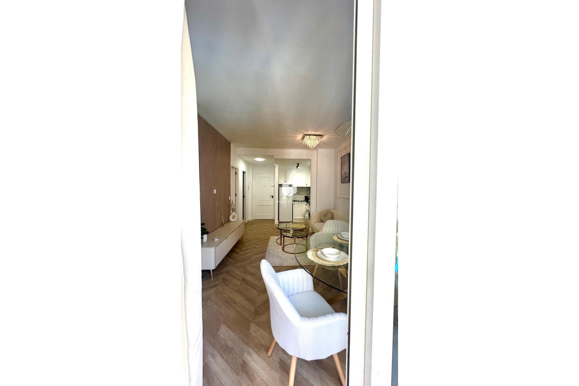 Segunda mano - Apartamento / piso -
Torrevieja - Centro