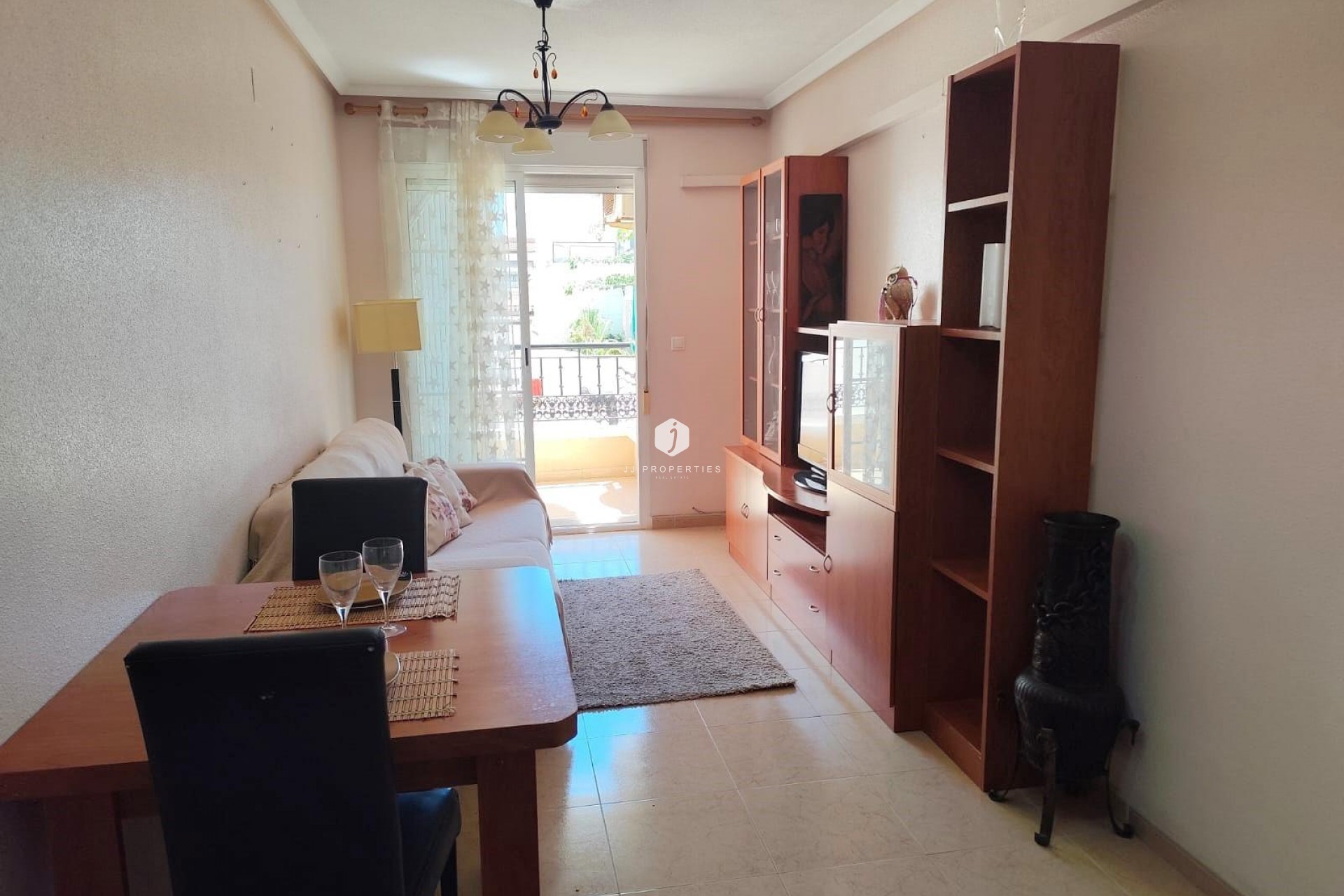 Segunda mano - Apartamento / piso -
Torrevieja - Centro