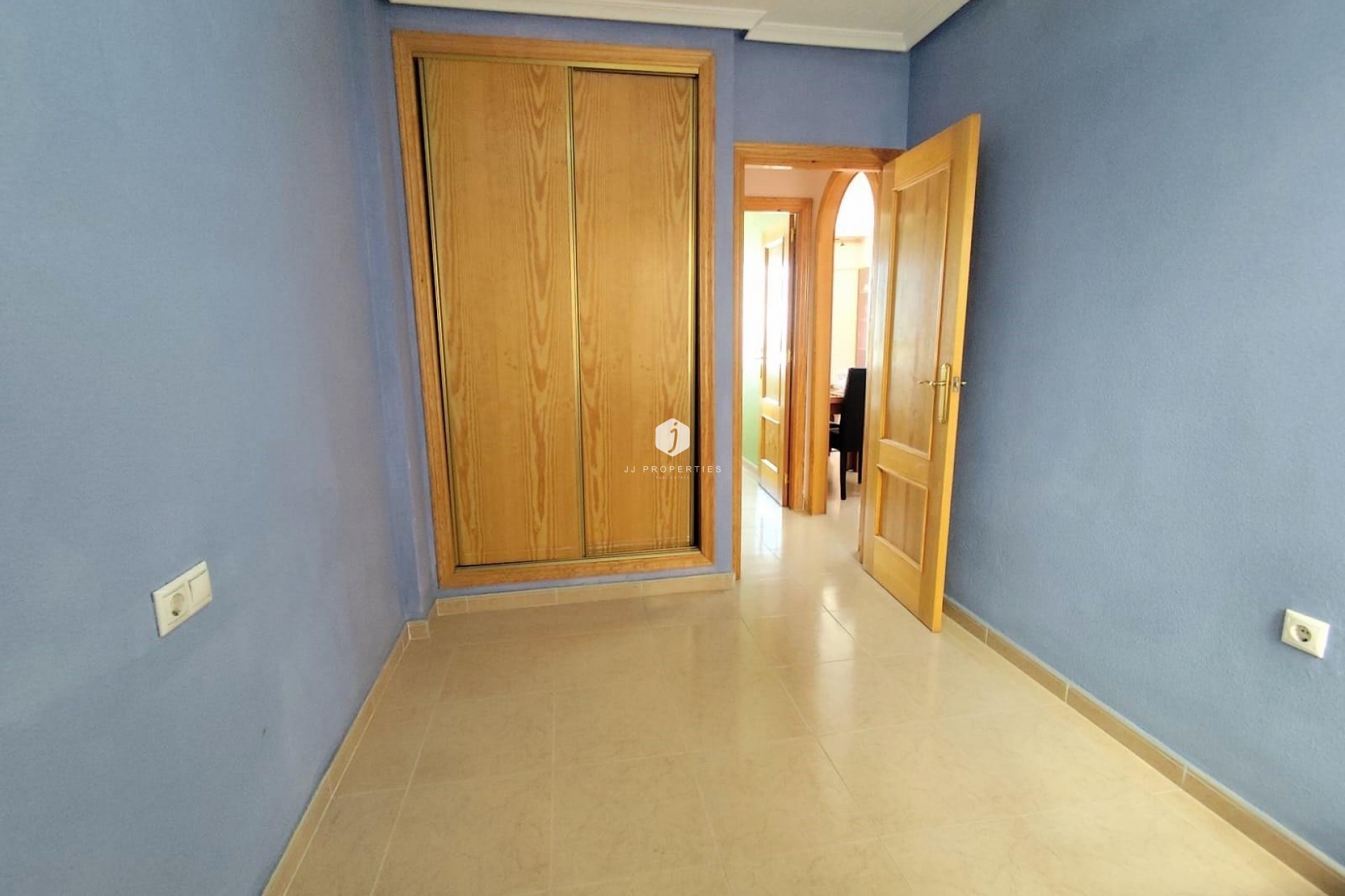 Segunda mano - Apartamento / piso -
Torrevieja - Centro