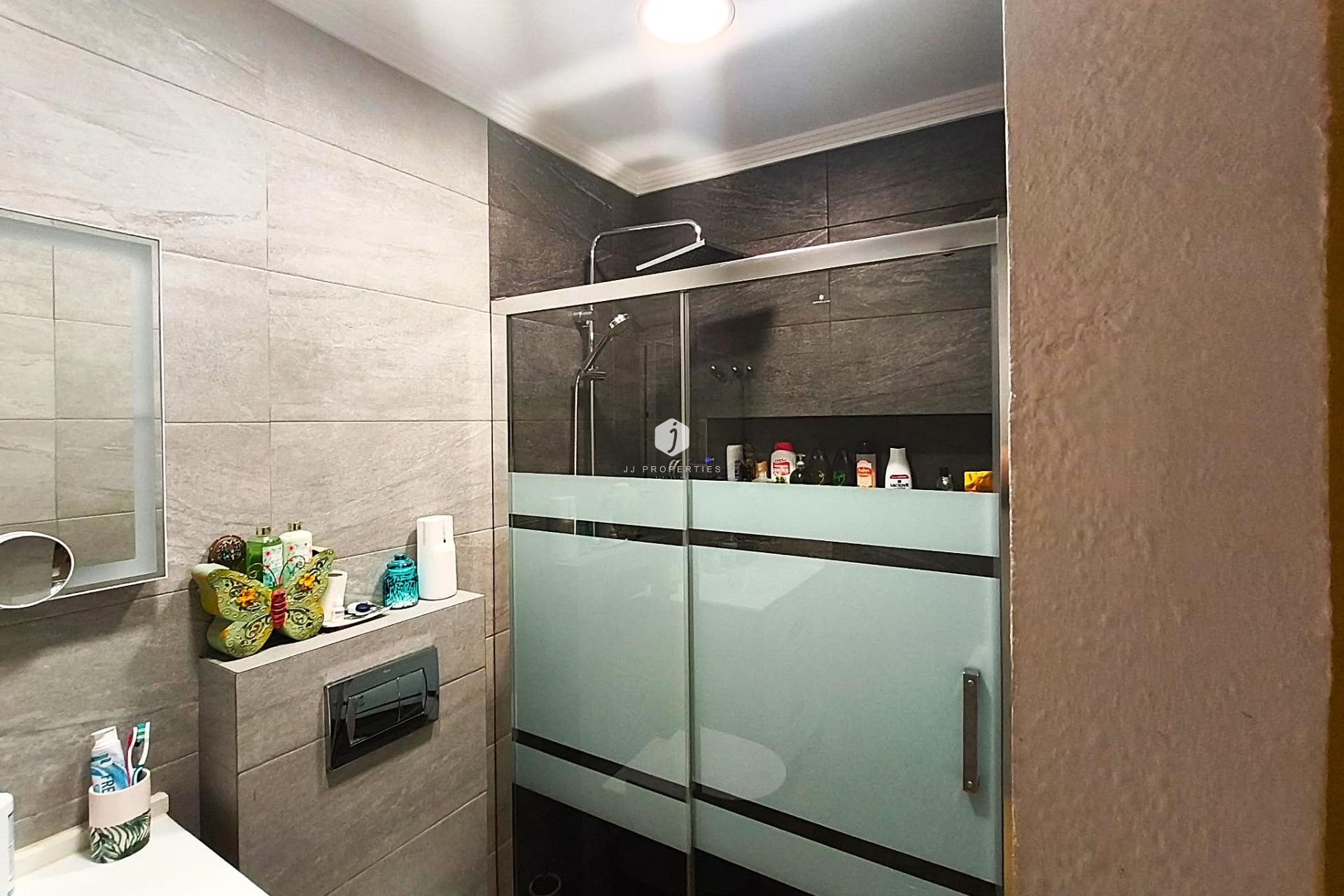 Segunda mano - Apartamento / piso -
Torrevieja - Centro