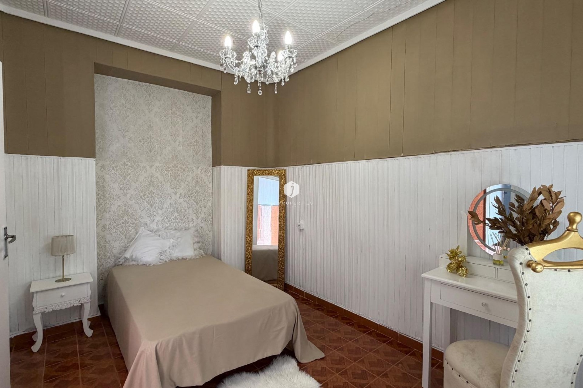 Segunda mano - Apartamento / piso -
Torrevieja - Centro