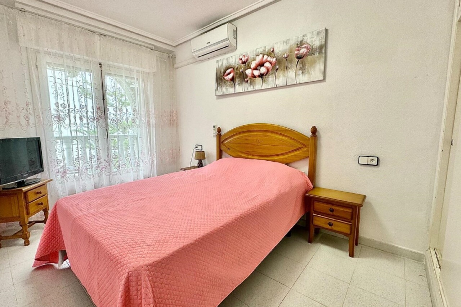 Segunda mano - Apartamento / piso -
Torrevieja - Costa Blanca