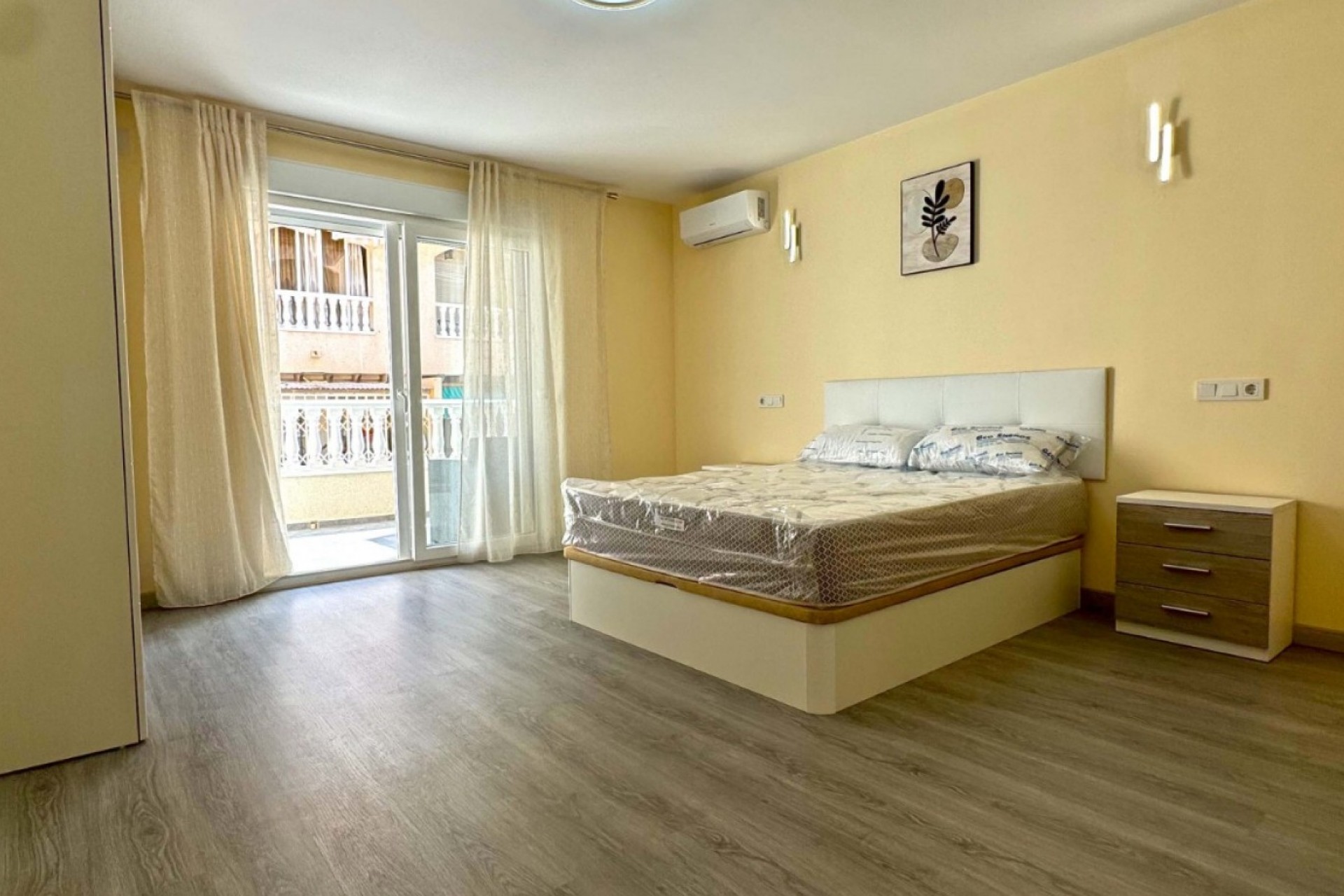 Segunda mano - Apartamento / piso -
Torrevieja - Costa Blanca