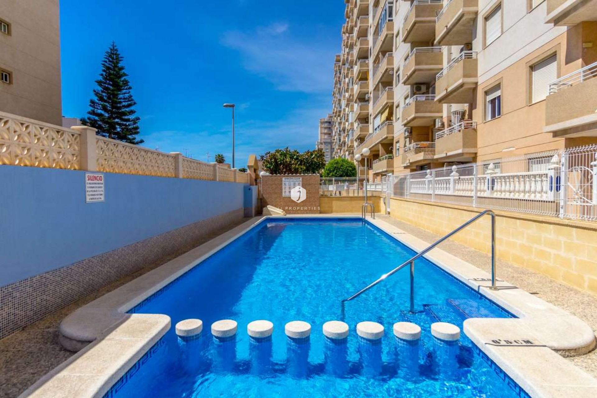 Segunda mano - Apartamento / piso -
Torrevieja - Costa Blanca