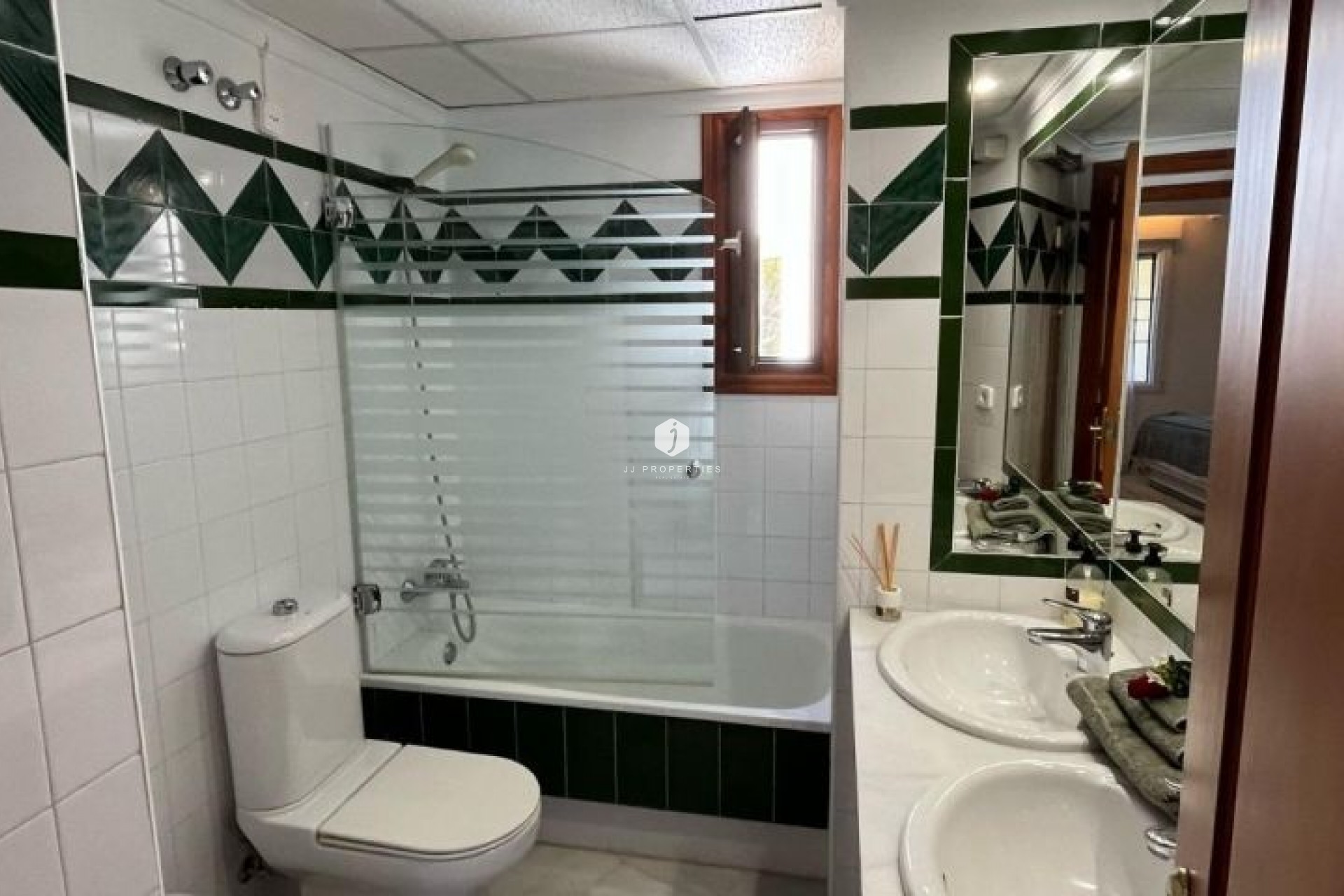 Segunda mano - Apartamento / piso -
Torrevieja - Costa Blanca