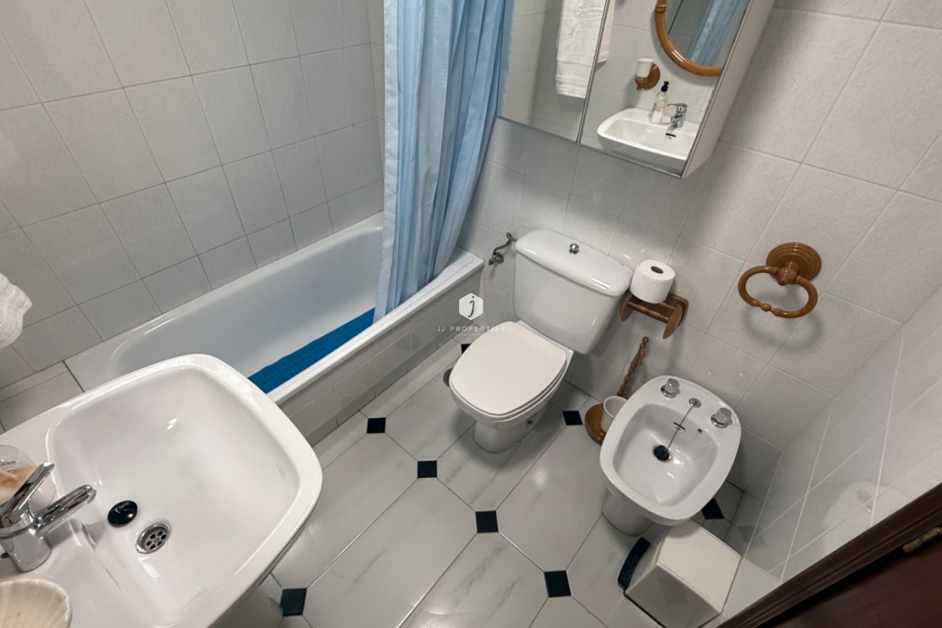 Segunda mano - Apartamento / piso -
Torrevieja - Costa Blanca