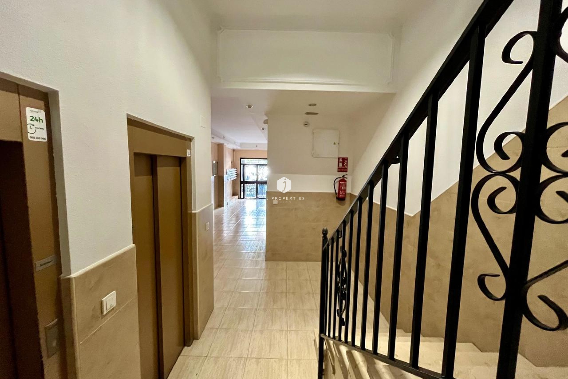 Segunda mano - Apartamento / piso -
Torrevieja - Costa Blanca
