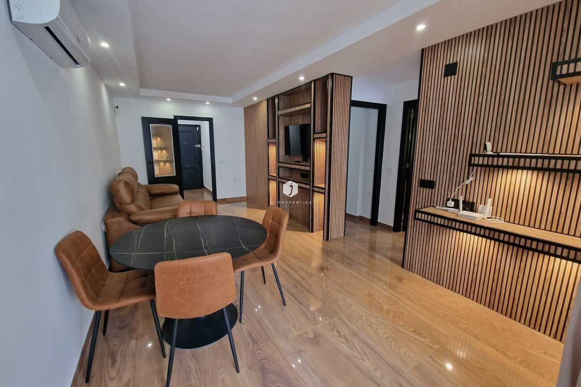 Segunda mano - Apartamento / piso -
Torrevieja - Costa Blanca