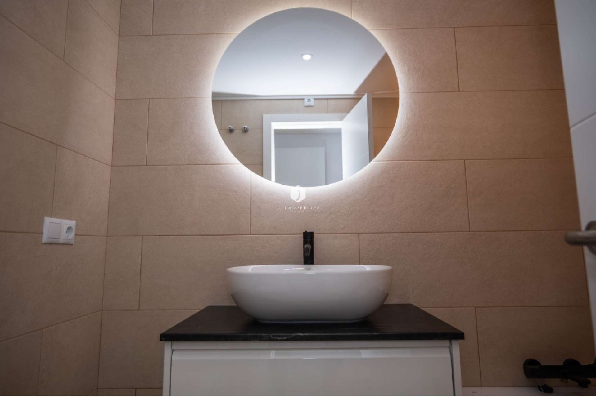 Segunda mano - Apartamento / piso -
Torrevieja - Costa Blanca