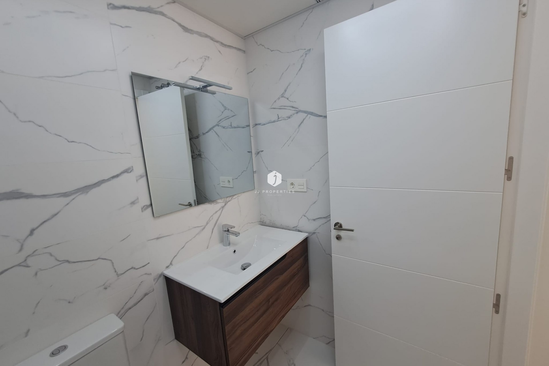 Segunda mano - Apartamento / piso -
Torrevieja - Costa Blanca