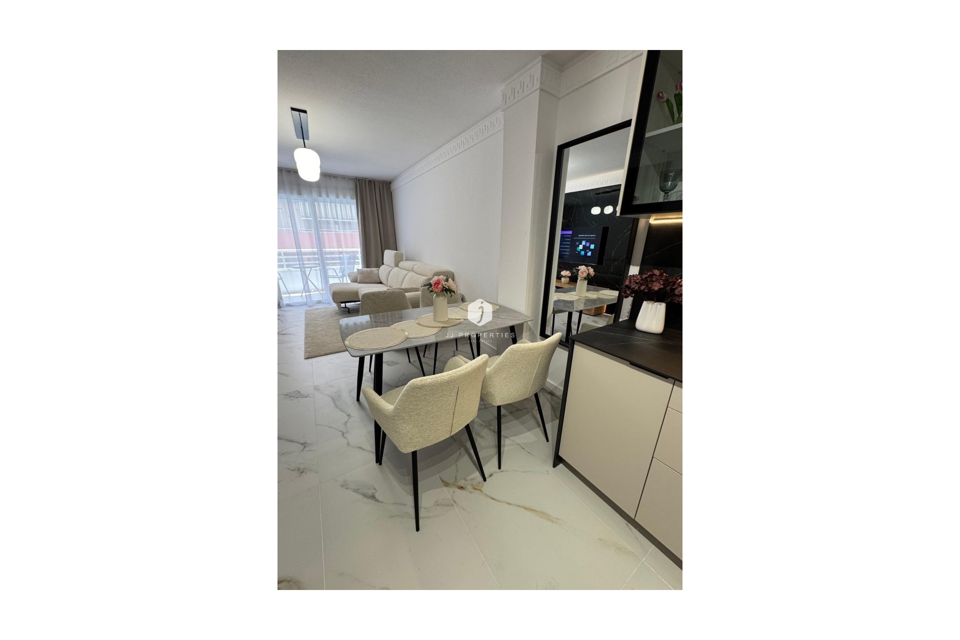 Segunda mano - Apartamento / piso -
Torrevieja - Costa Blanca