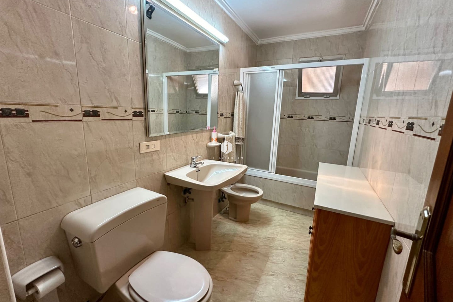 Segunda mano - Apartamento / piso -
Torrevieja - Costa Blanca