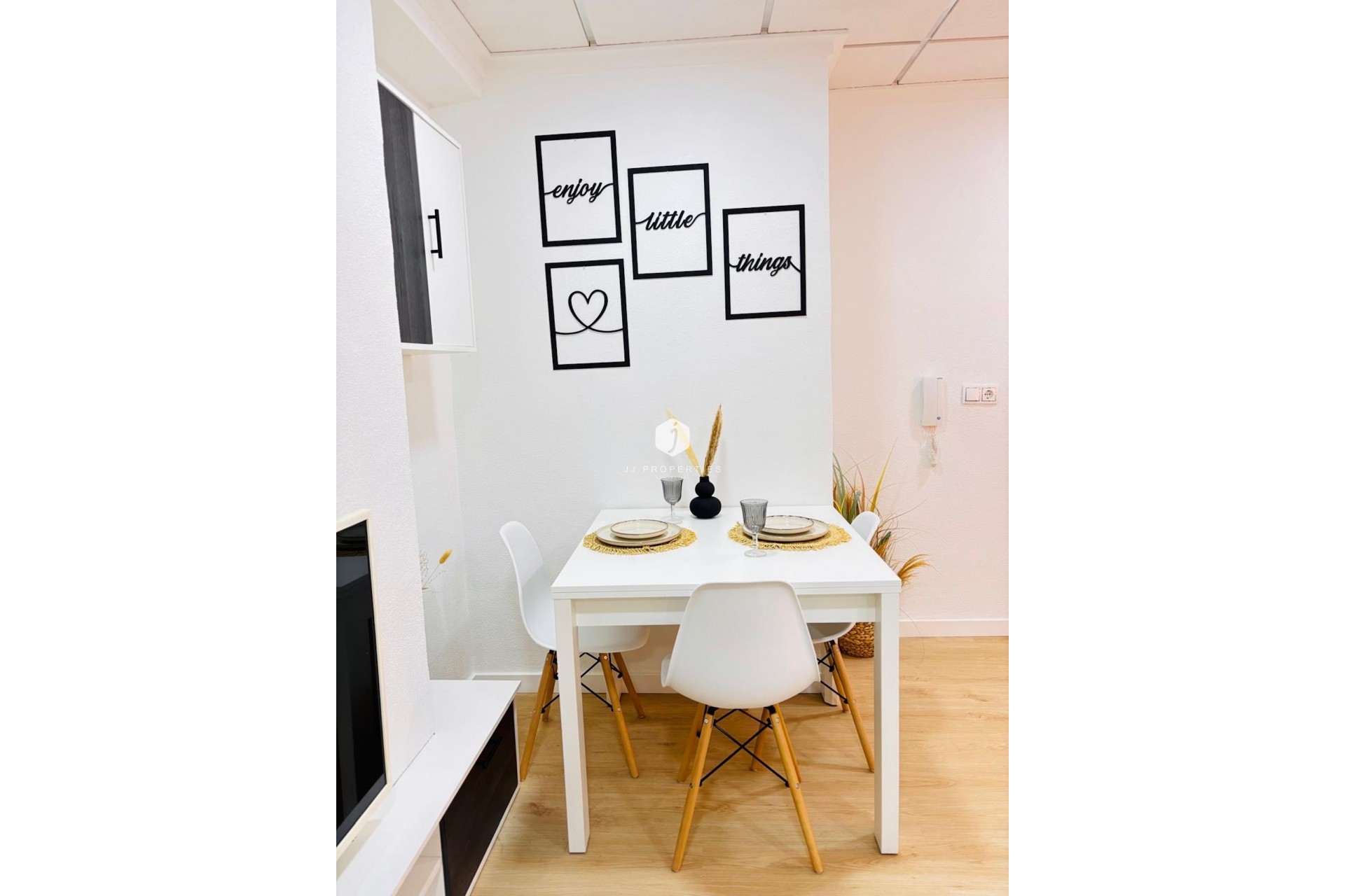 Segunda mano - Apartamento / piso -
Torrevieja - Costa Blanca