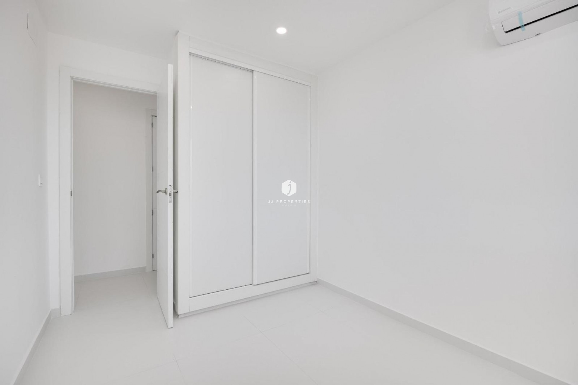 Segunda mano - Apartamento / piso -
Torrevieja - Costa Blanca