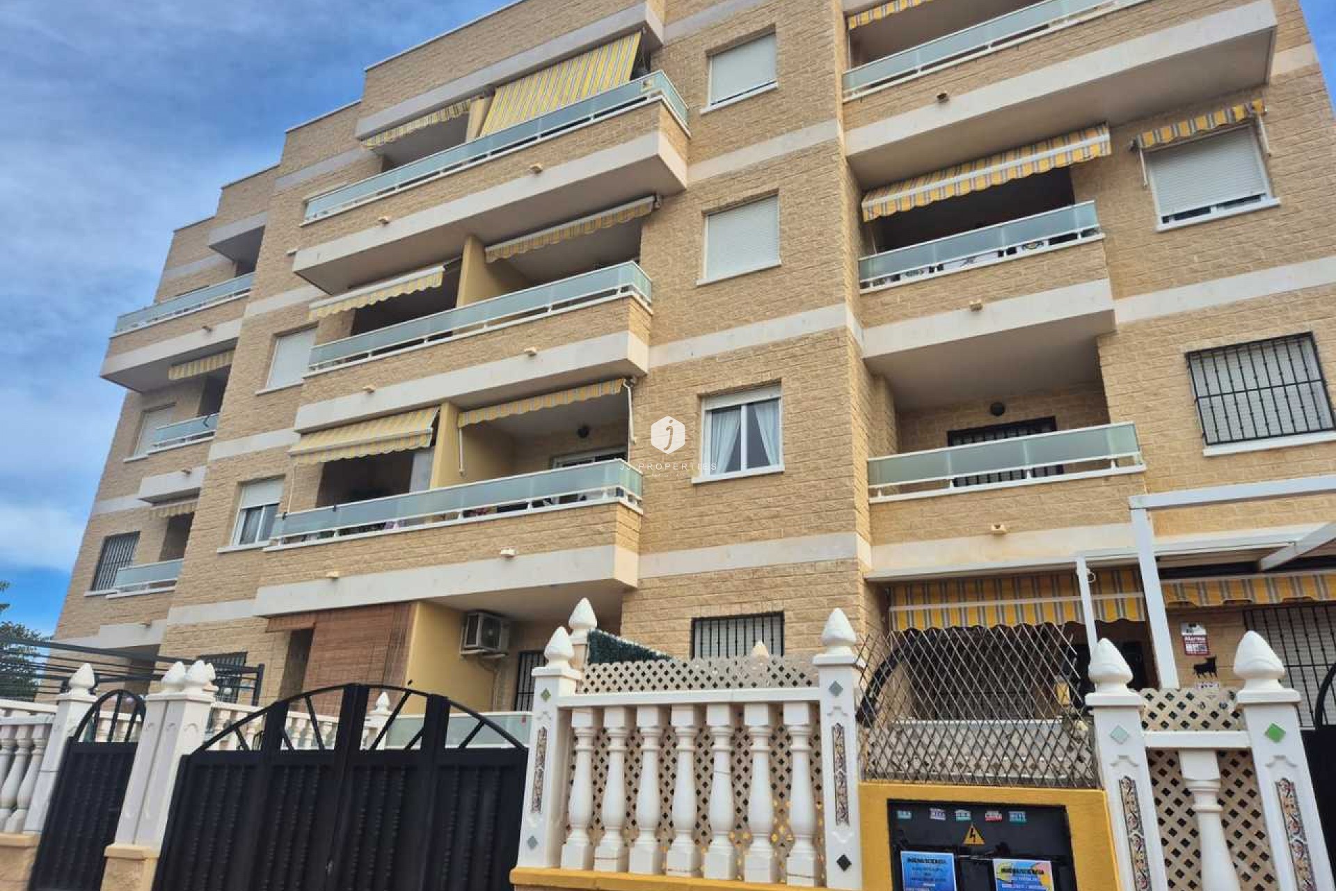 Segunda mano - Apartamento / piso -
Torrevieja - Costa Blanca