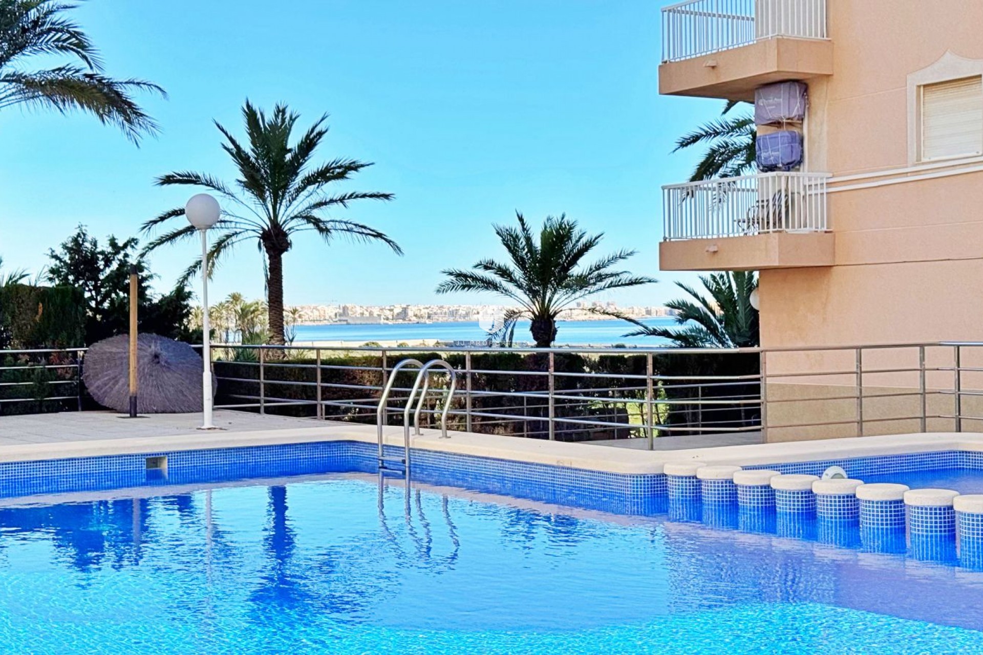 Segunda mano - Apartamento / piso -
Torrevieja - Costa Blanca