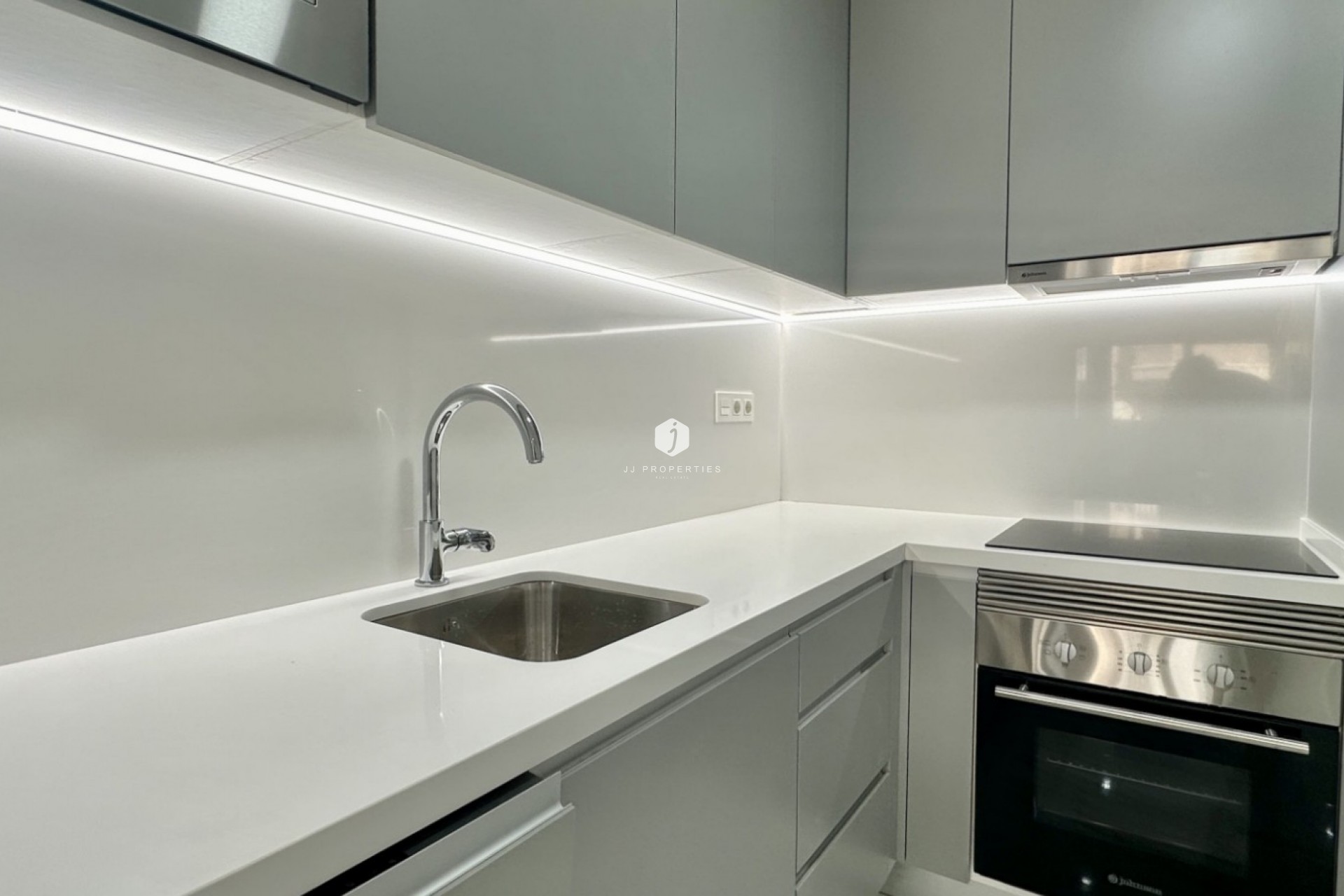 Segunda mano - Apartamento / piso -
Torrevieja - Costa Blanca