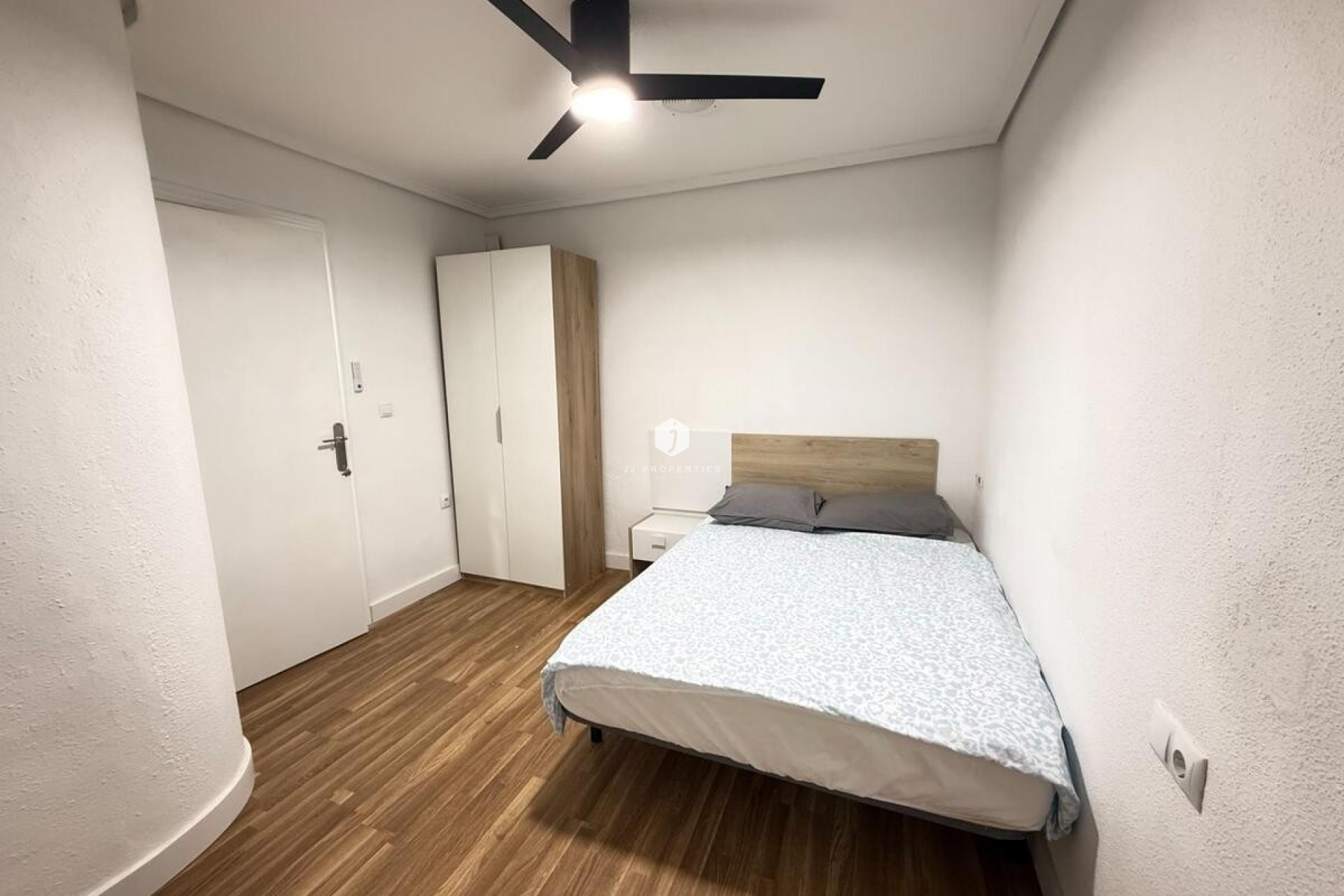 Segunda mano - Apartamento / piso -
Torrevieja - Costa Blanca