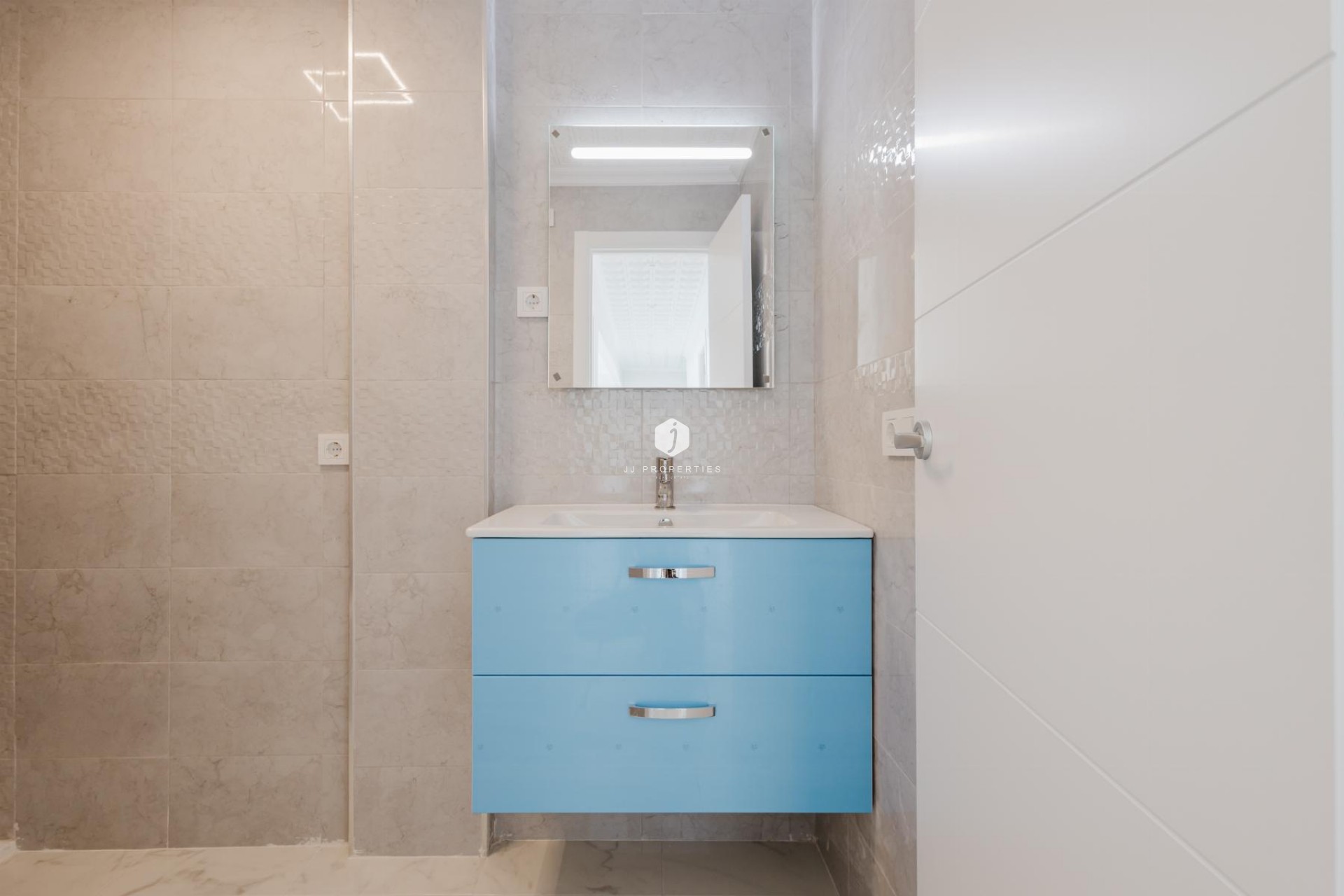 Segunda mano - Apartamento / piso -
Torrevieja - Costa Blanca