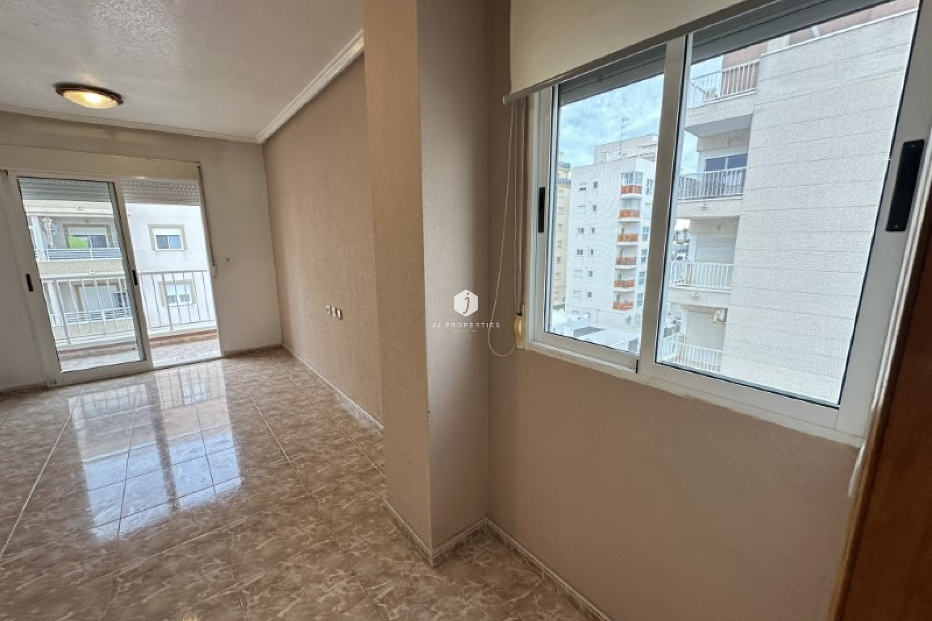 Segunda mano - Apartamento / piso -
Torrevieja - Costa Blanca