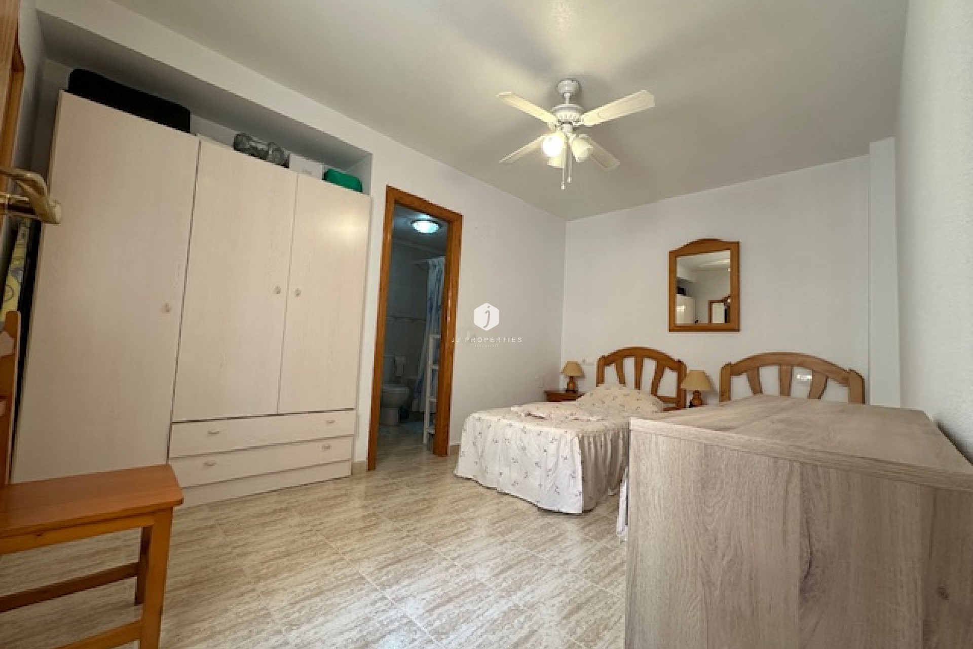 Segunda mano - Apartamento / piso -
Torrevieja - Costa Blanca