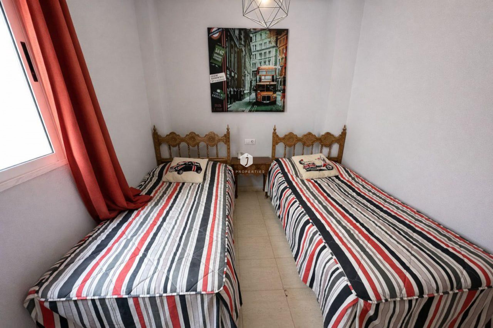 Segunda mano - Apartamento / piso -
Torrevieja - Costa Blanca