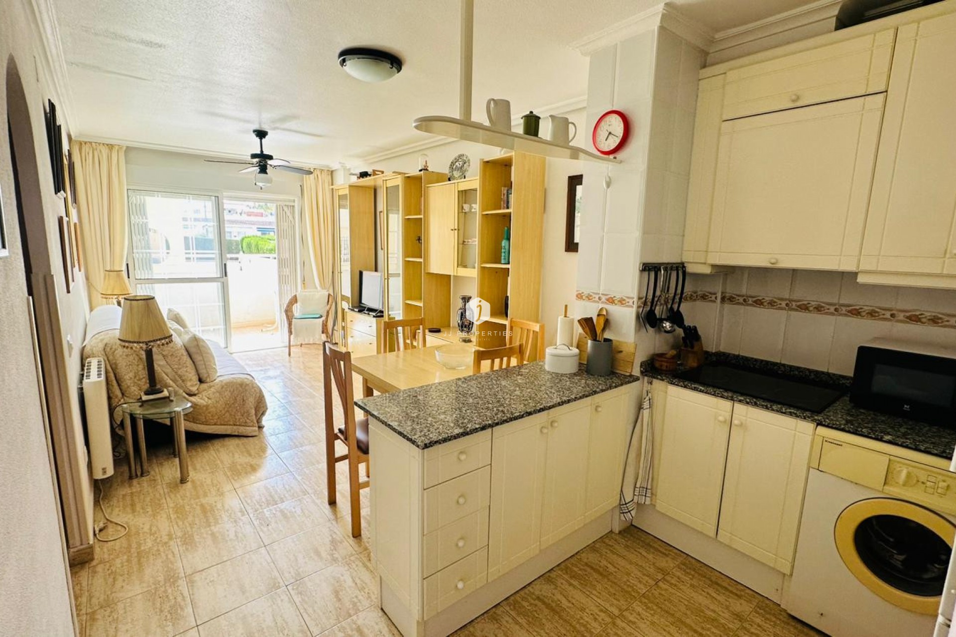 Segunda mano - Apartamento / piso -
Torrevieja - Costa Blanca
